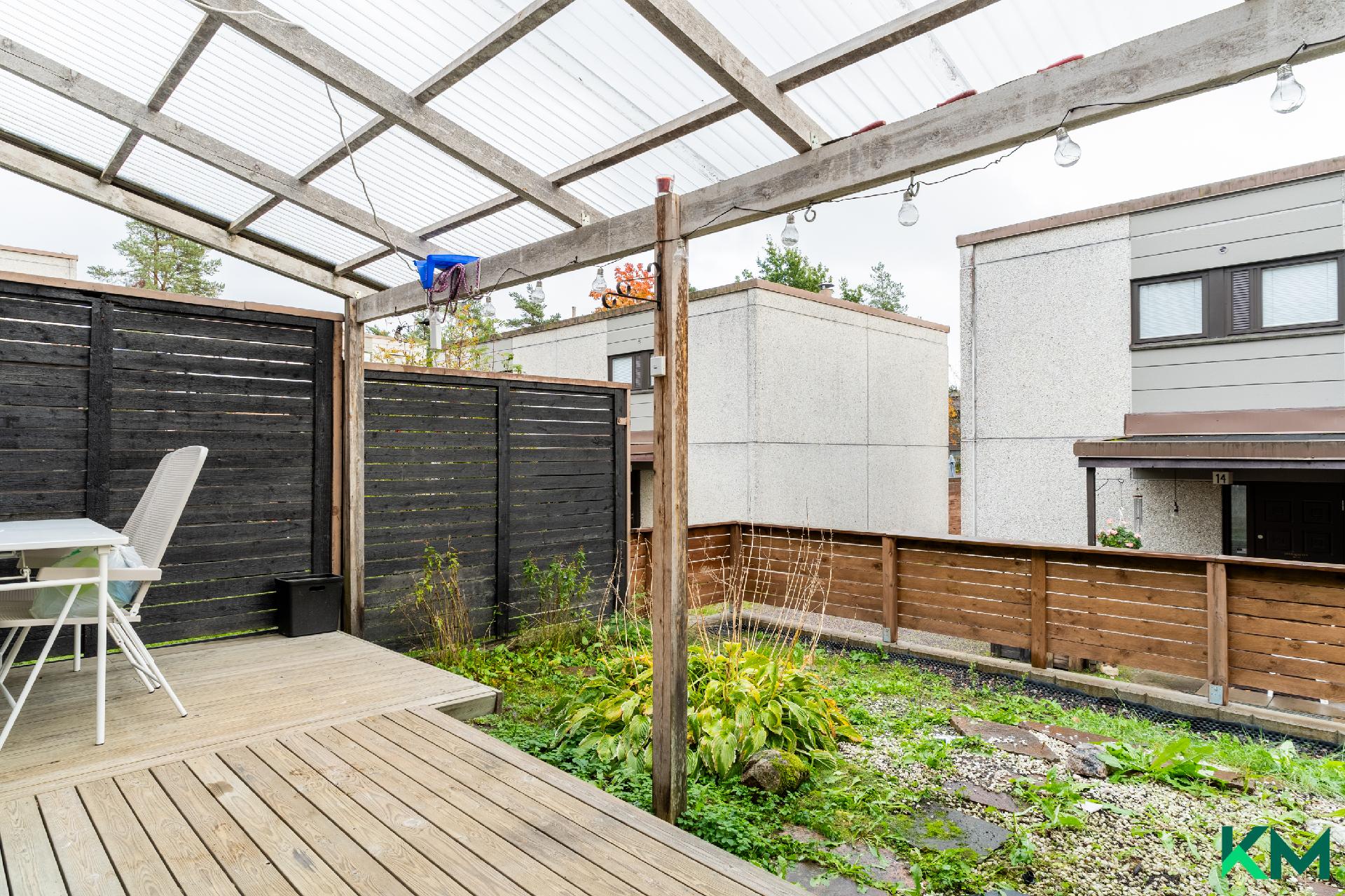 Oksakarhinmäki 4, Latokaski, Espoo