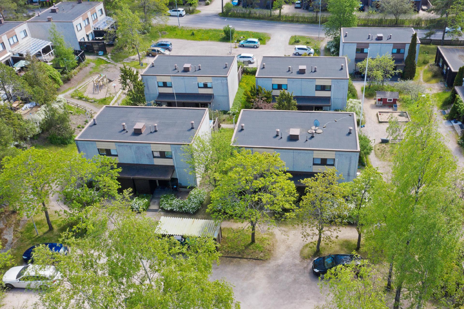 Oksakarhinmäki 4, Latokaski, Espoo