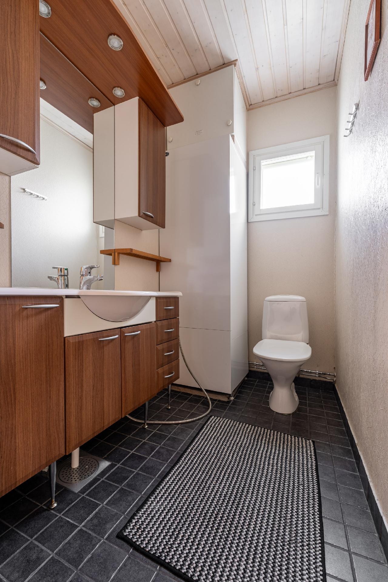 Petäjälahdentie 2, Tahkovuori, Kuopio