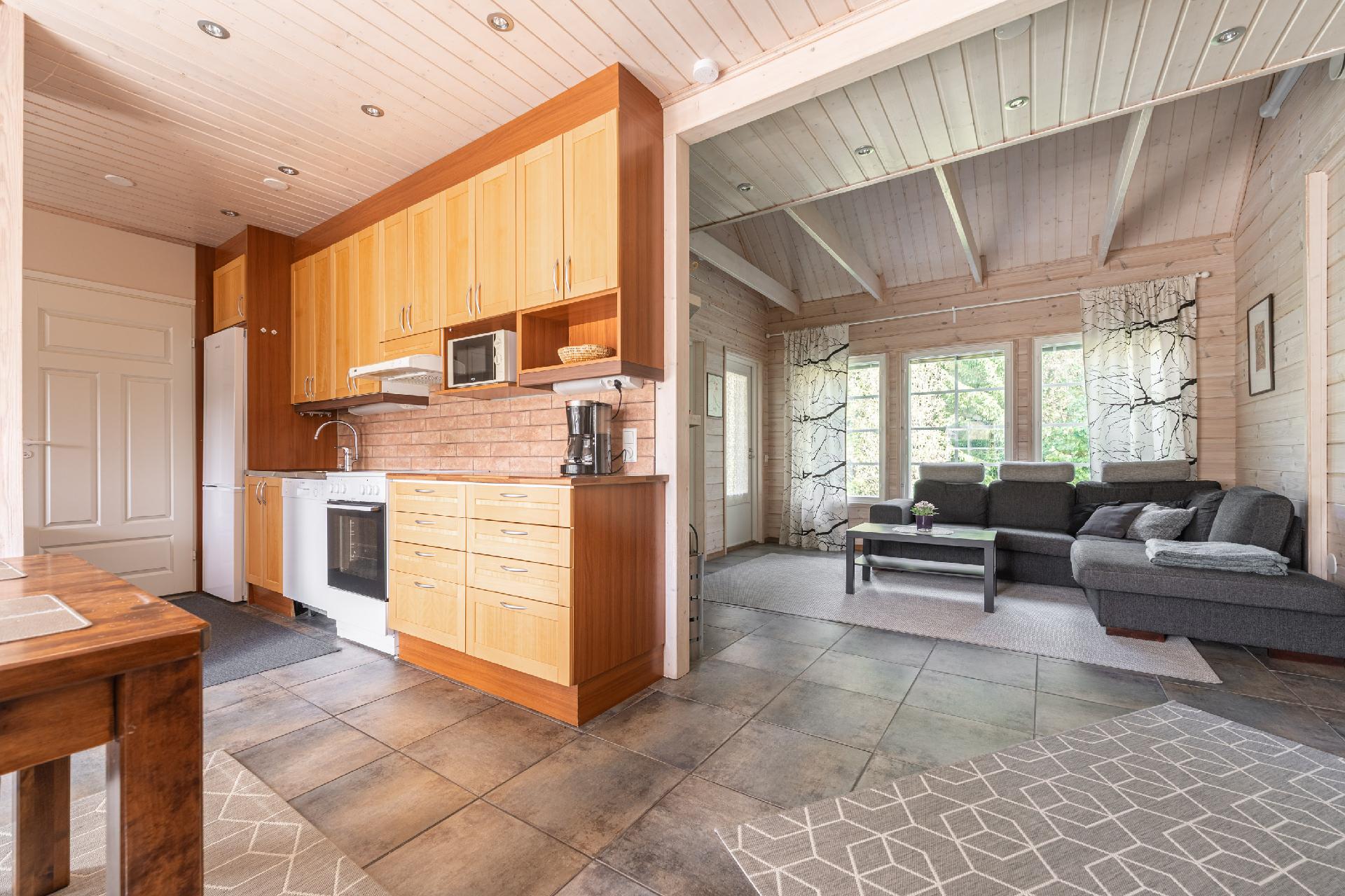 Petäjälahdentie 2, Tahkovuori, Kuopio