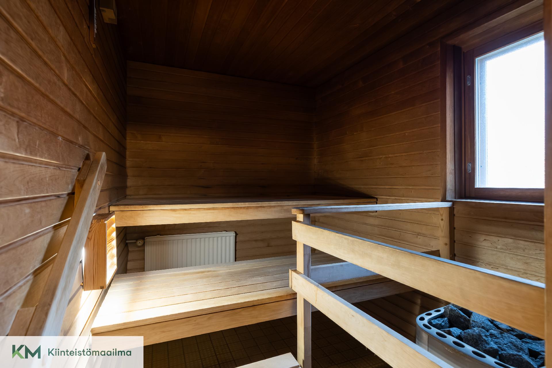 Vuorikatu 4, Kotkansaari, Kotka