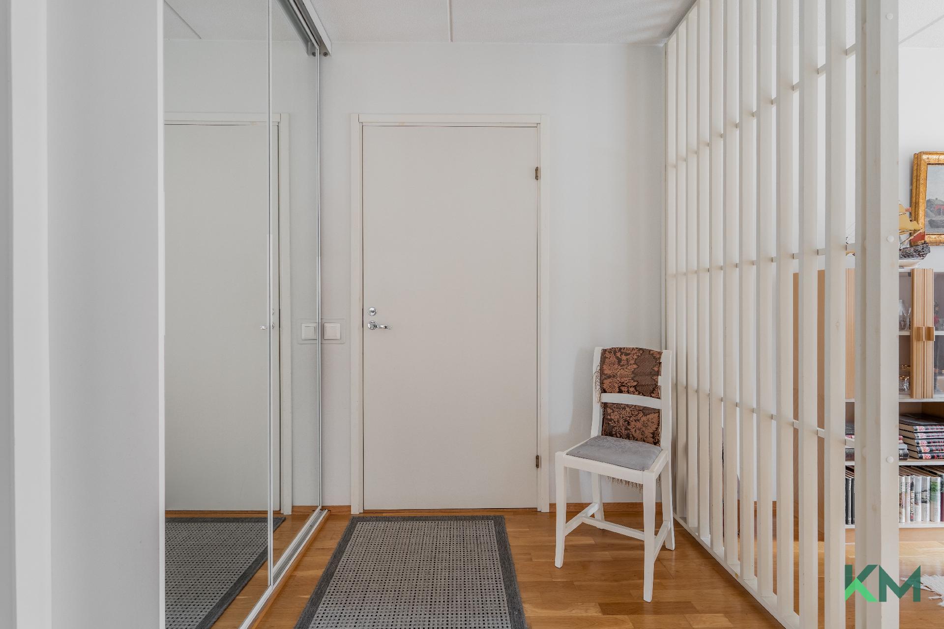 Myllärintanhua 2, Myllypuro, Helsinki