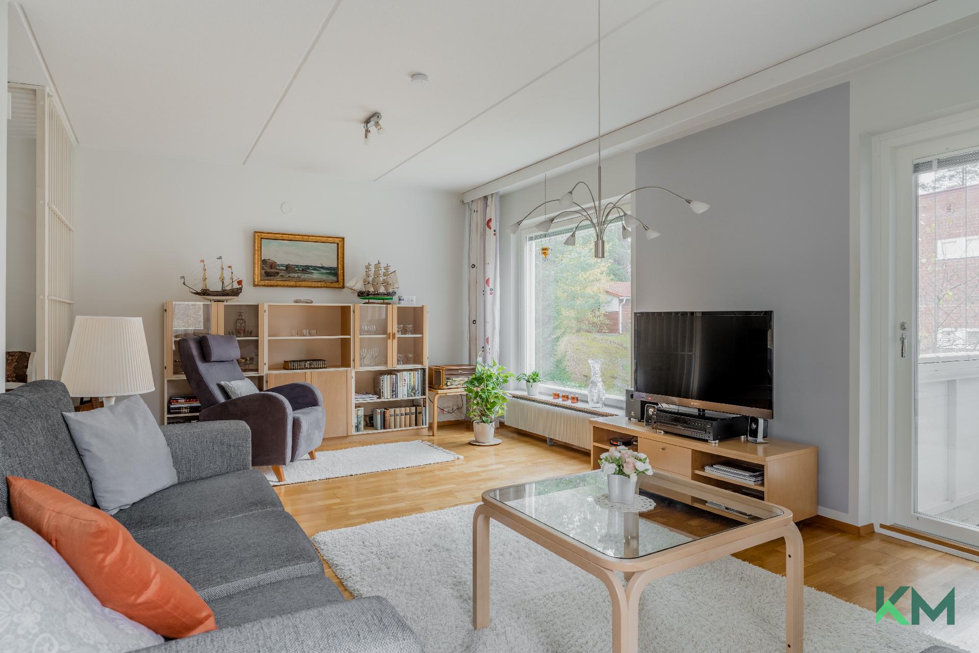 Myllärintanhua 2, Myllypuro, Helsinki