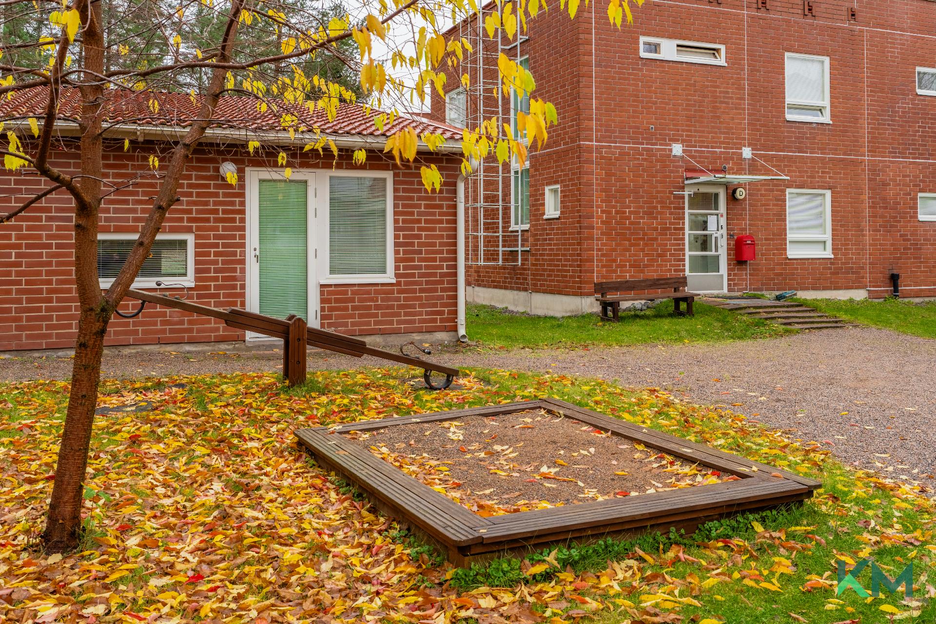 Myllärintanhua 2, Myllypuro, Helsinki