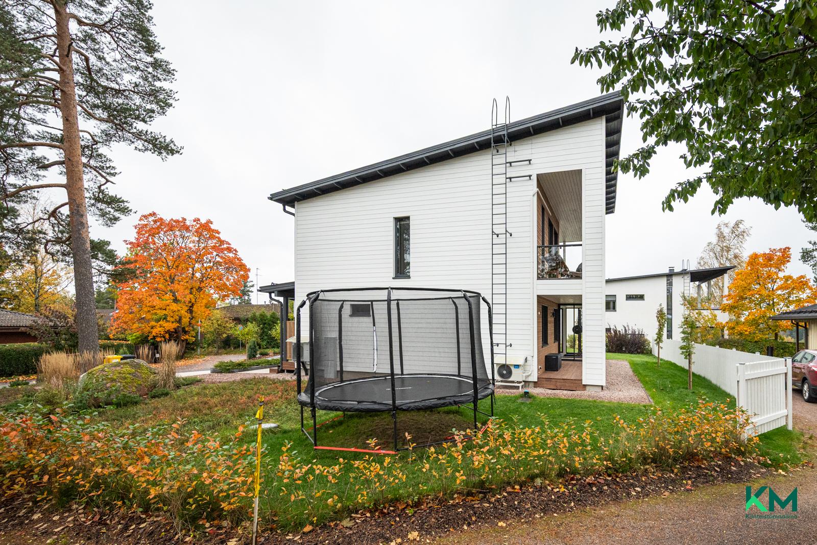 Huvilarinne 18, Laaksolahti, Espoo