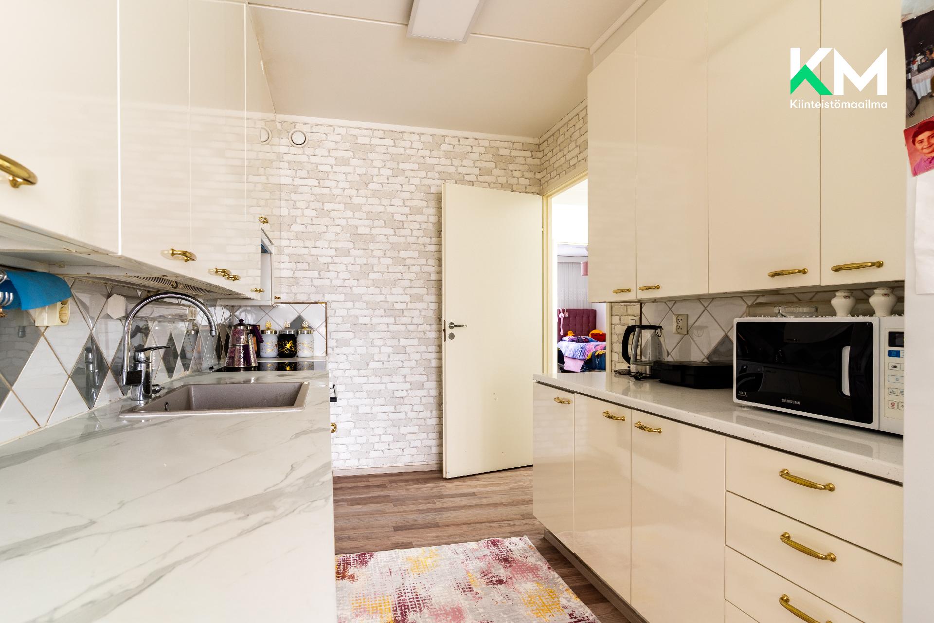 Alakiventie 7, Myllypuro, Helsinki