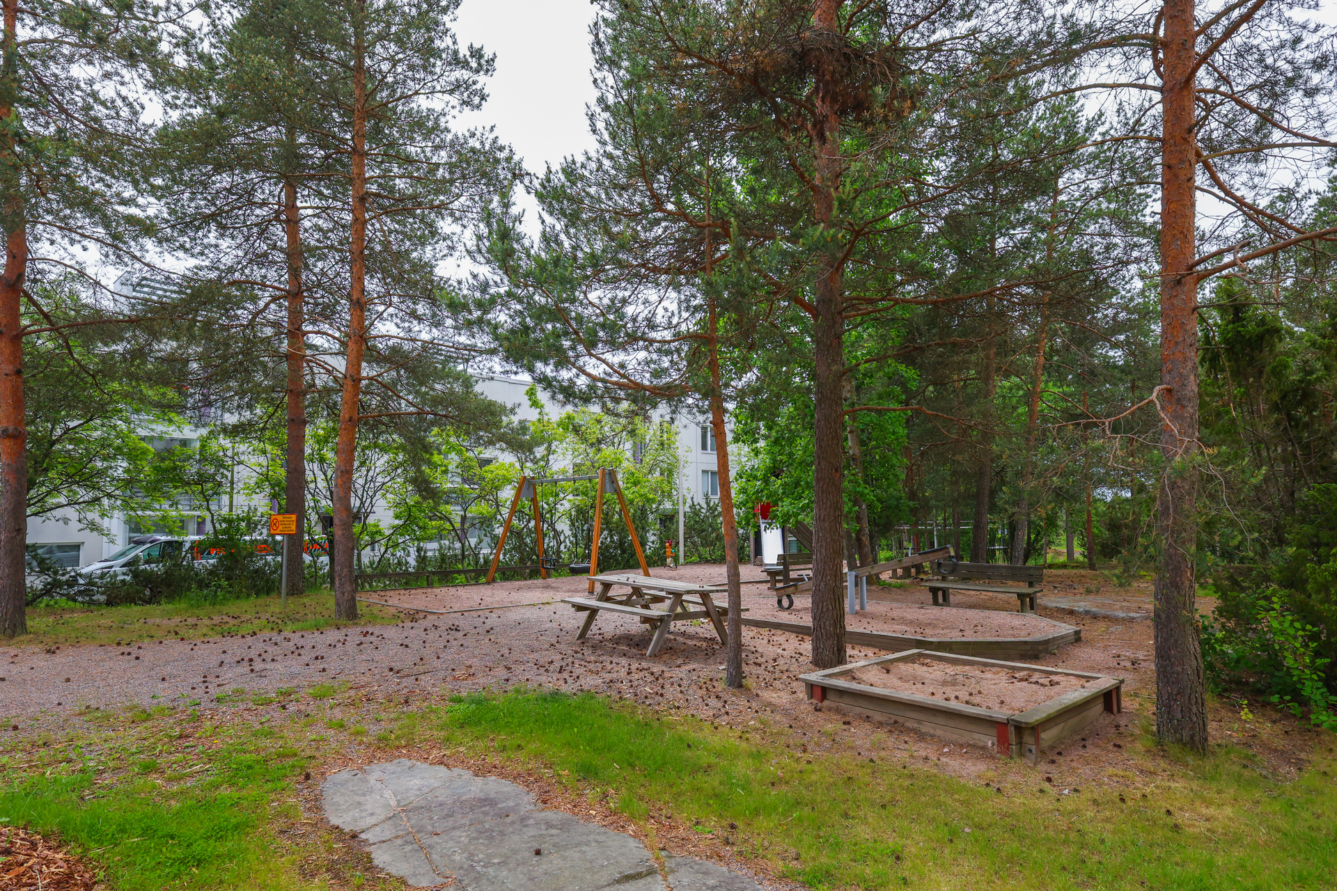 Kyyhkysmäki 22, Lintuvaara, Espoo