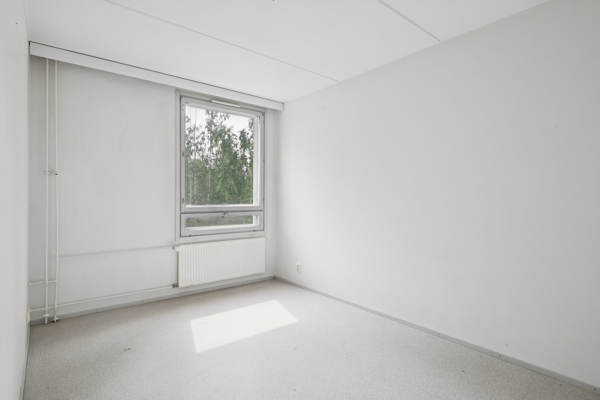 Kyyhkysmäki 22, Lintuvaara, Espoo