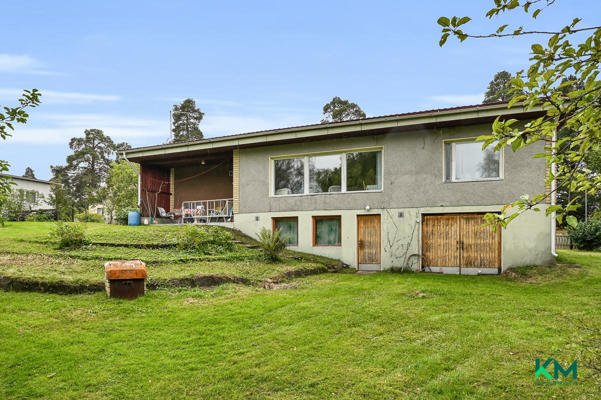 Postimestarinkatu 3, Karjaa, Raasepori