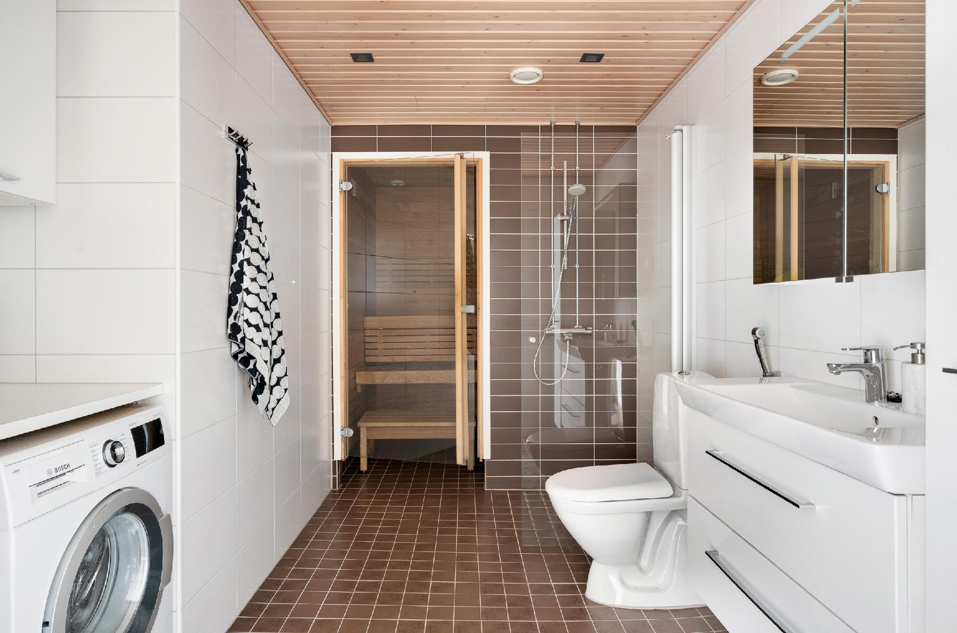 Melkonkatu 21a, Lauttasaari, Helsinki