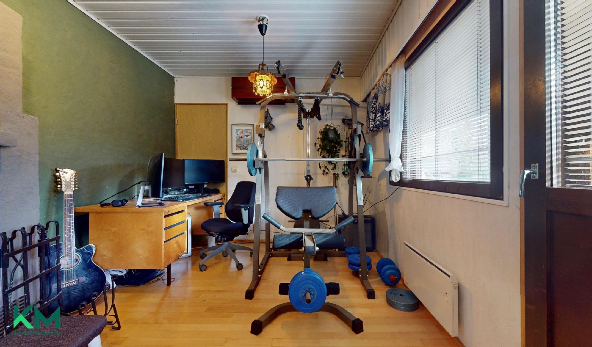 Kalliotie 11, Veikkaala, Mustasaari