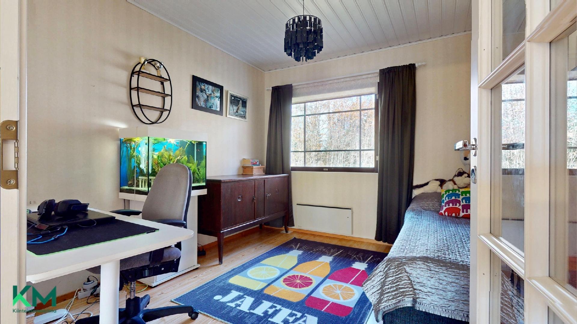 Kalliotie 11, Veikkaala, Mustasaari