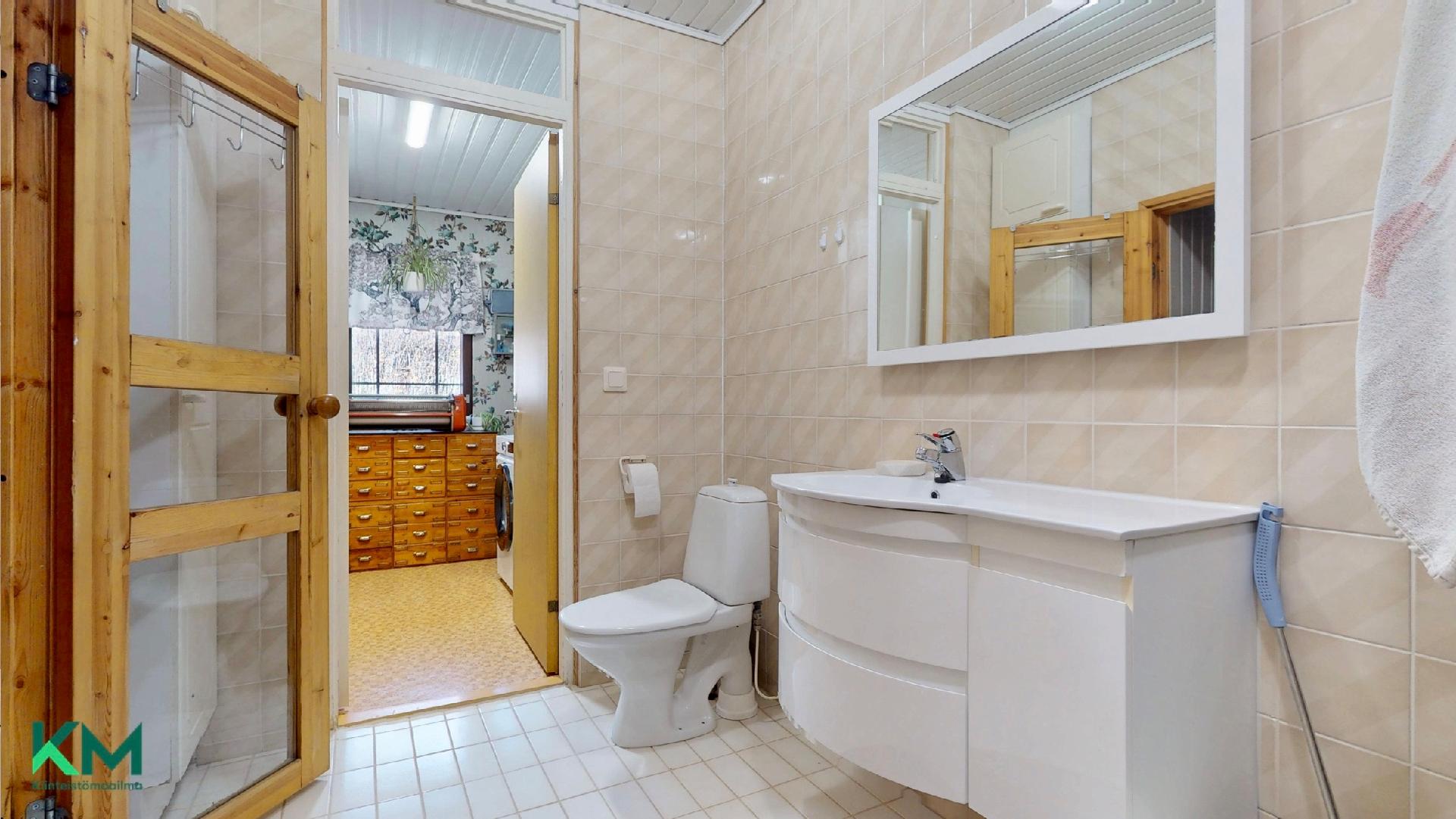 Kalliotie 11, Veikkaala, Mustasaari