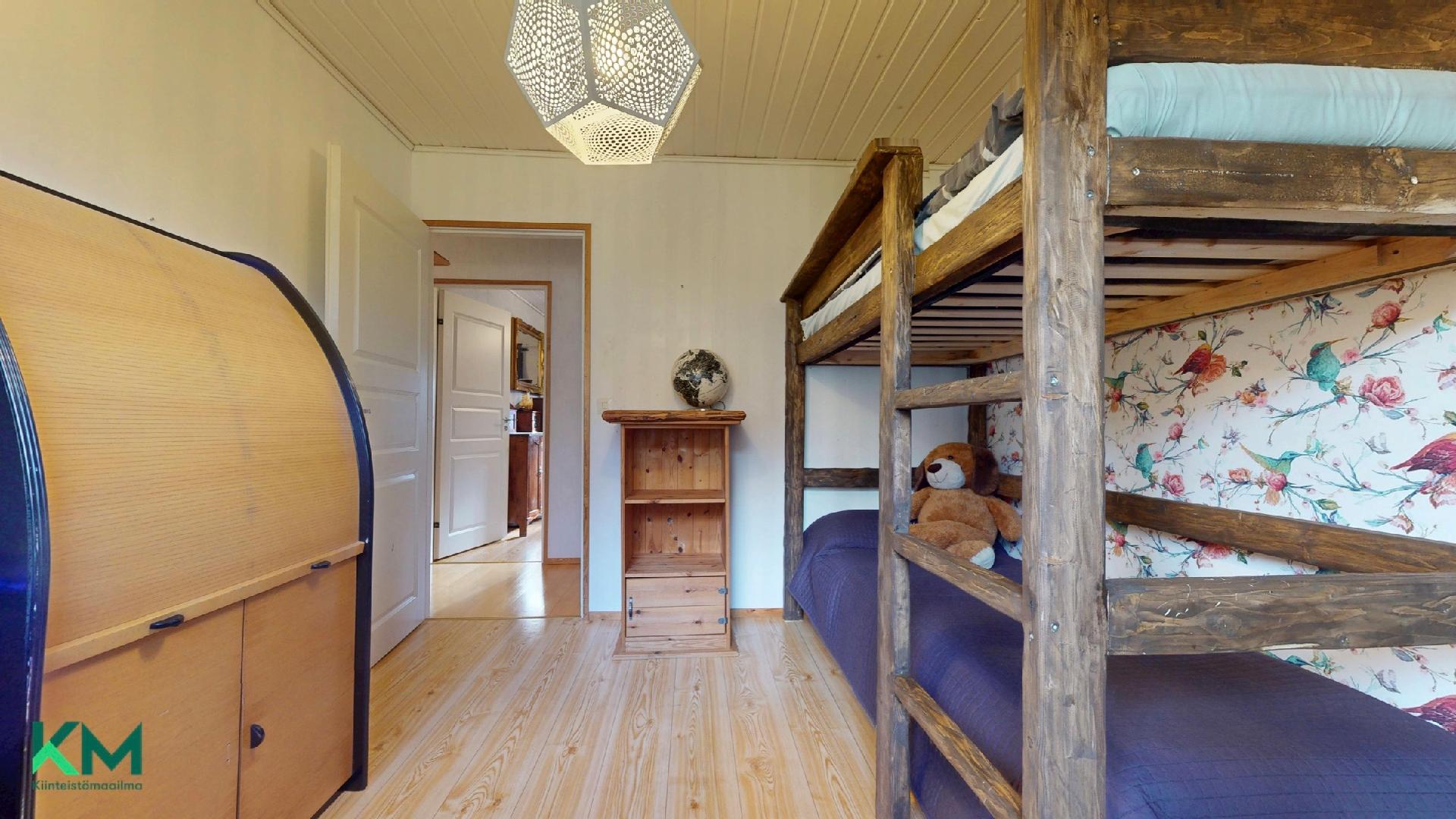 Kalliotie 11, Veikkaala, Mustasaari