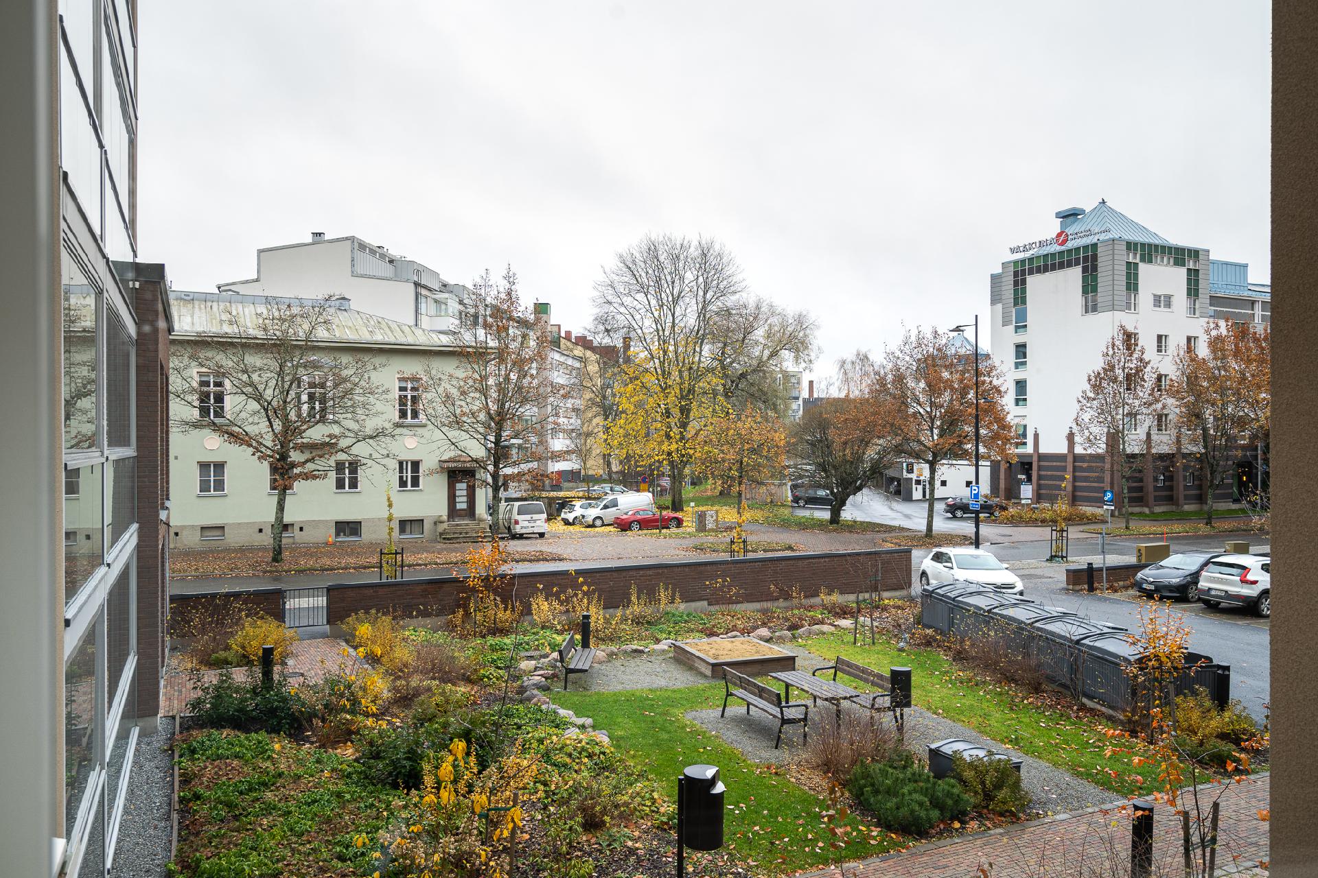 Possentie 2, Asemantausta, Hämeenlinna