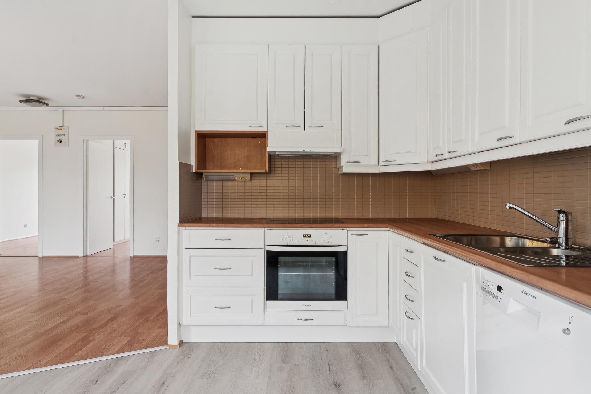 Liusketie 16, Pihlajamäki, Helsinki