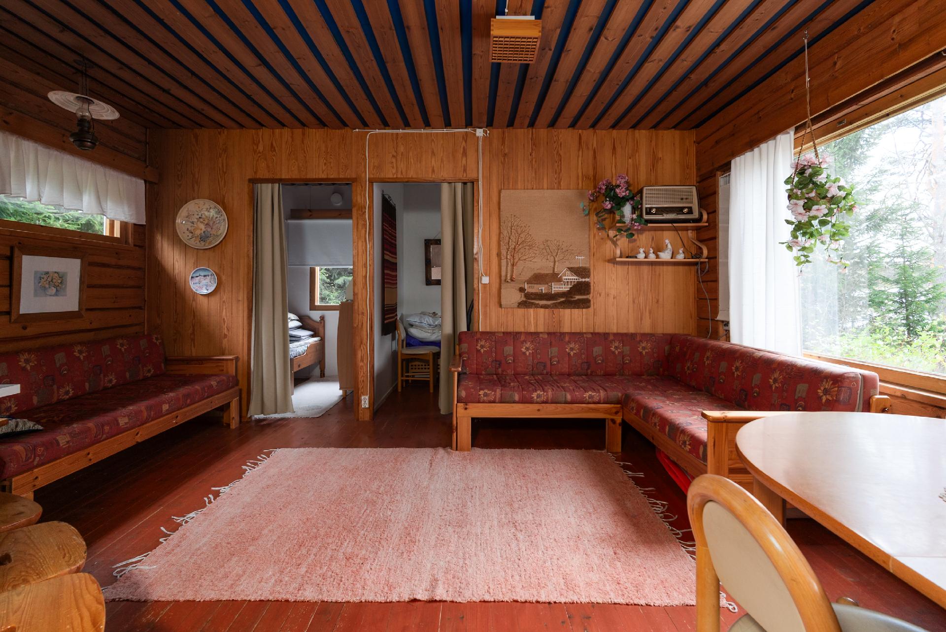 Sikamäentie 163, Korpilahti, Jyväskylä