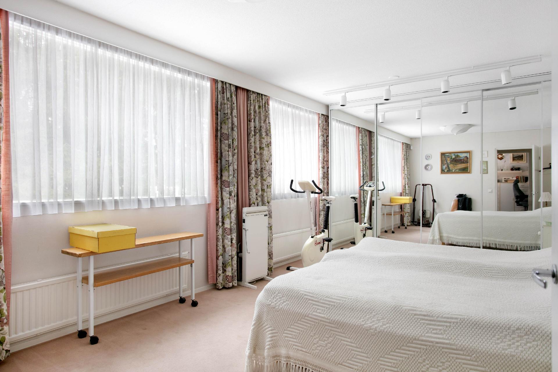 Säynävätie 11, Haukilahti, Espoo