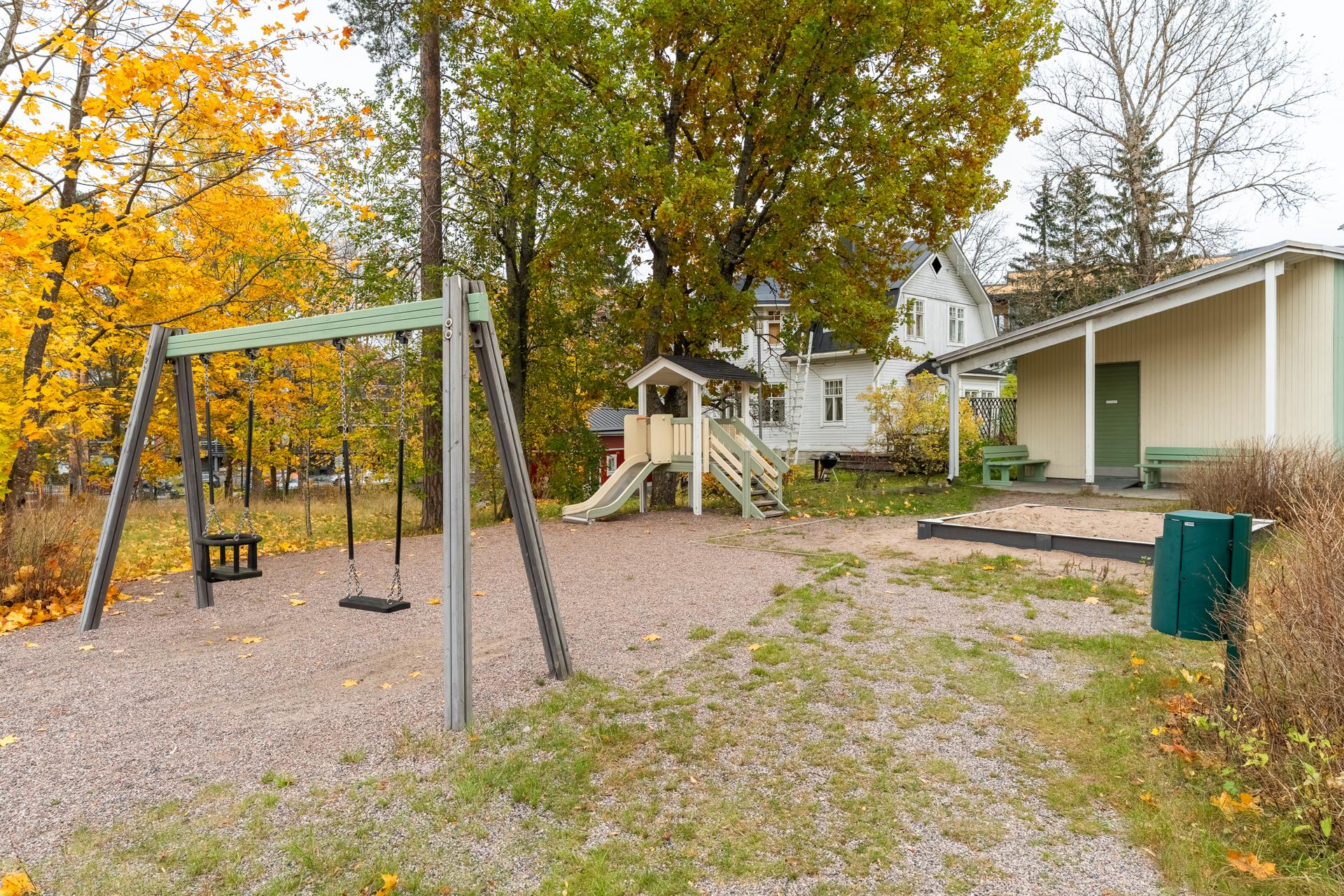 Huvilinnantie 5, Leppävaara, Espoo