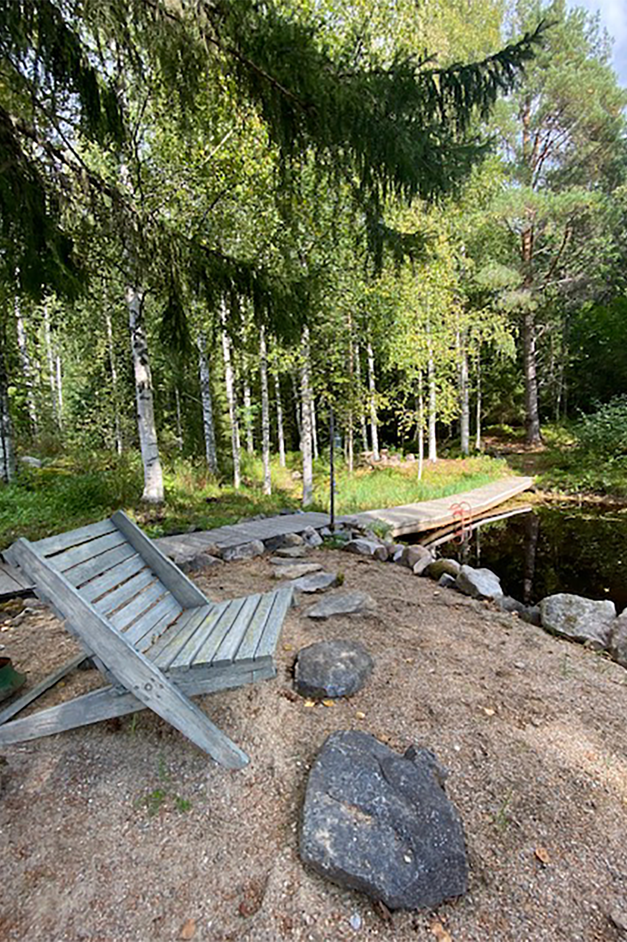 omistajan kesäkuva lammelta