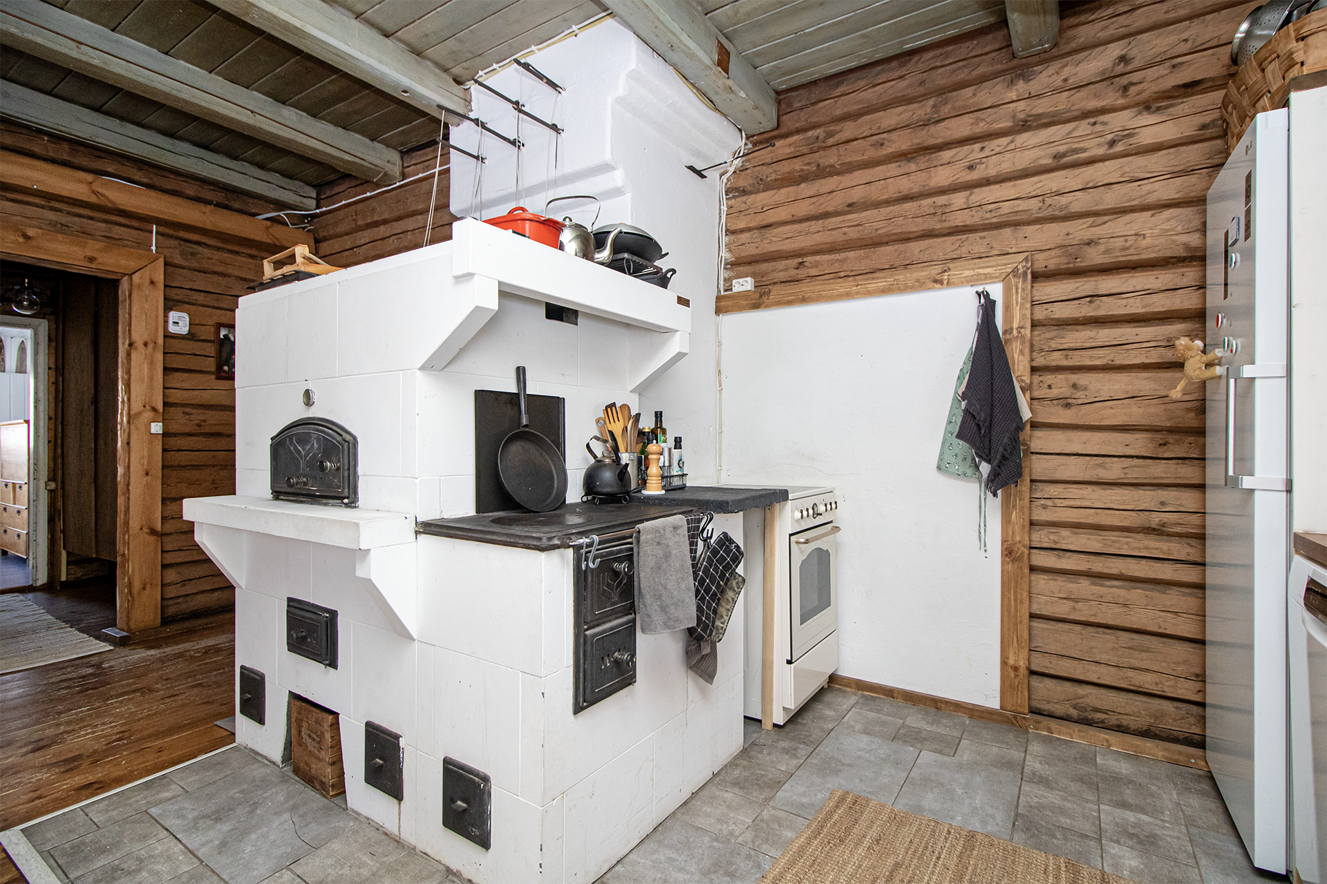 aito Nunnakiven hella