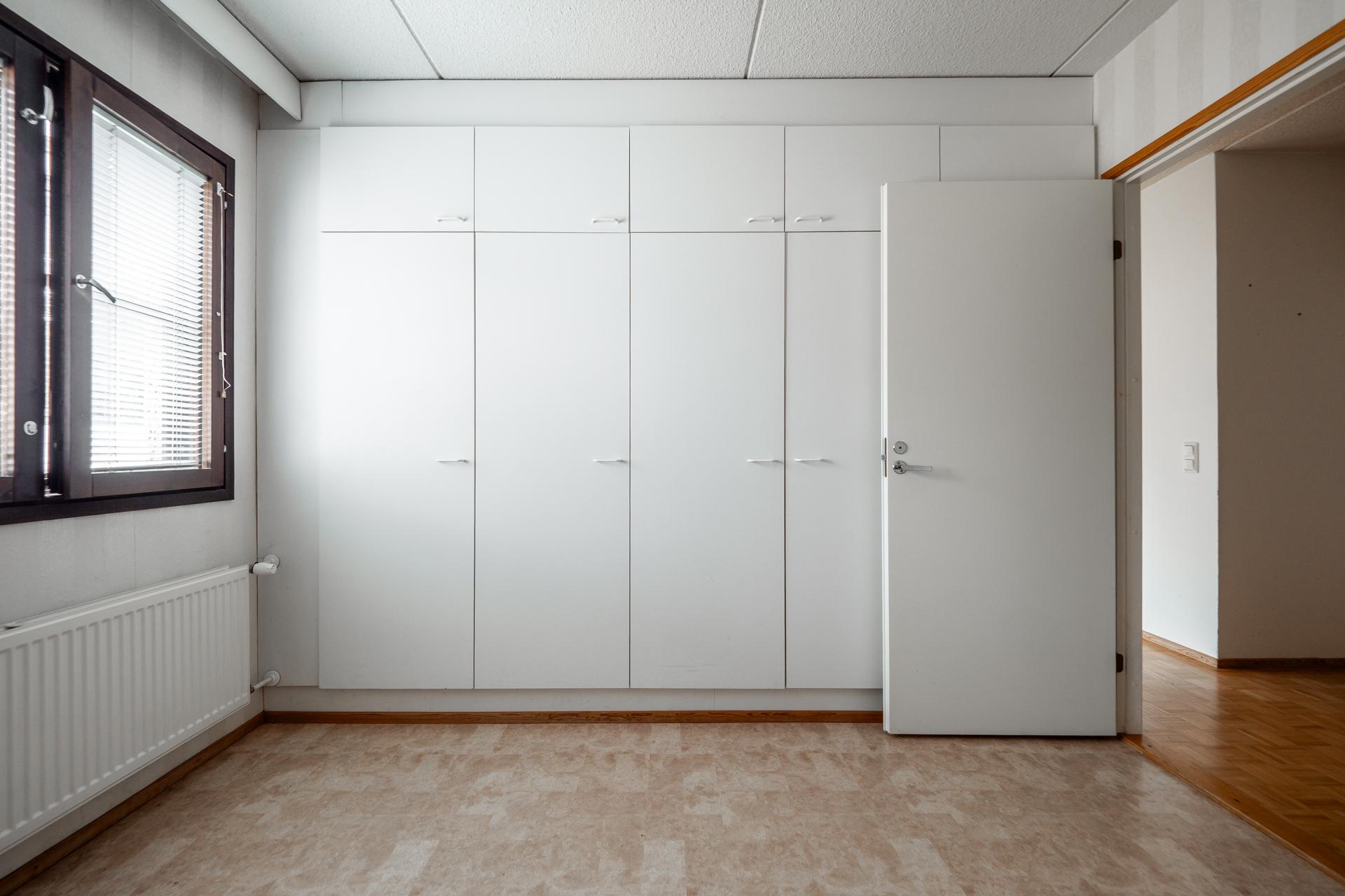 Purjehtijantie 2, Koskela, Oulu