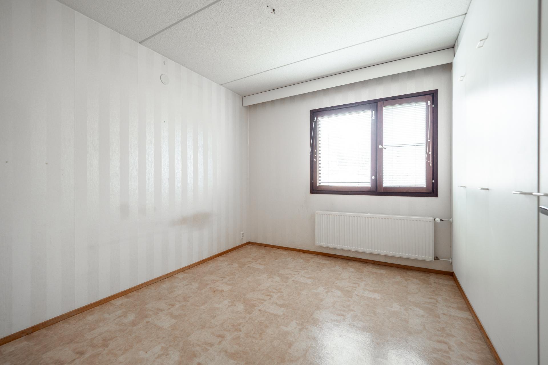 Purjehtijantie 2, Koskela, Oulu