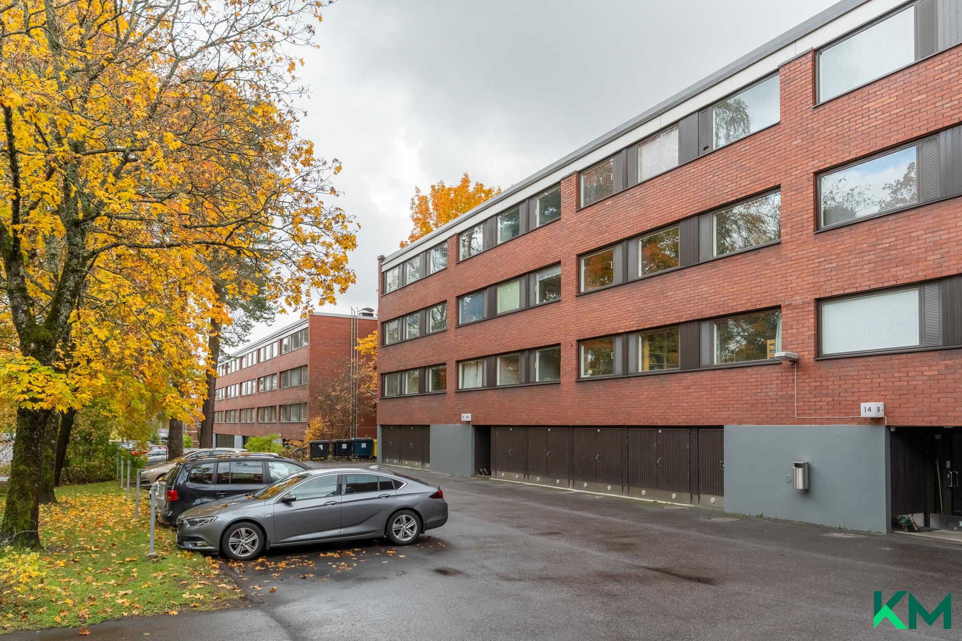 Myrttitie 14, Pukinmäki, Helsinki