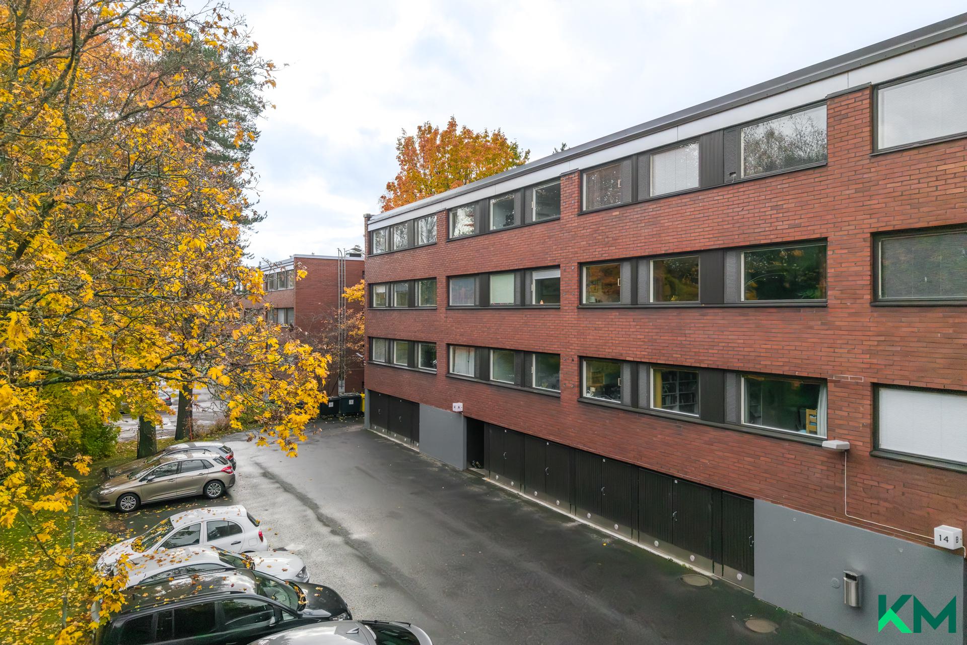 Myrttitie 14, Pukinmäki, Helsinki