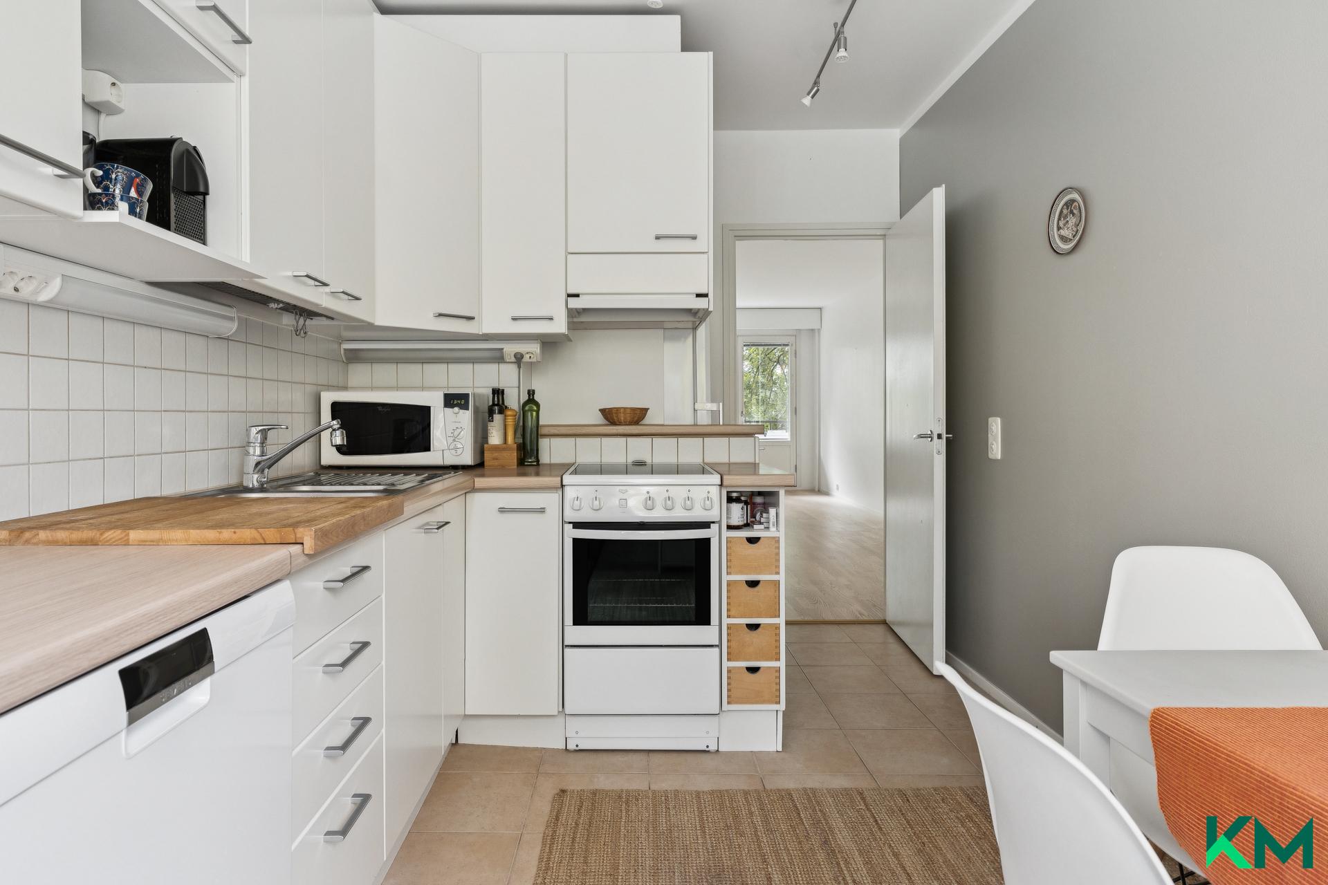 Myrttitie 14, Pukinmäki, Helsinki