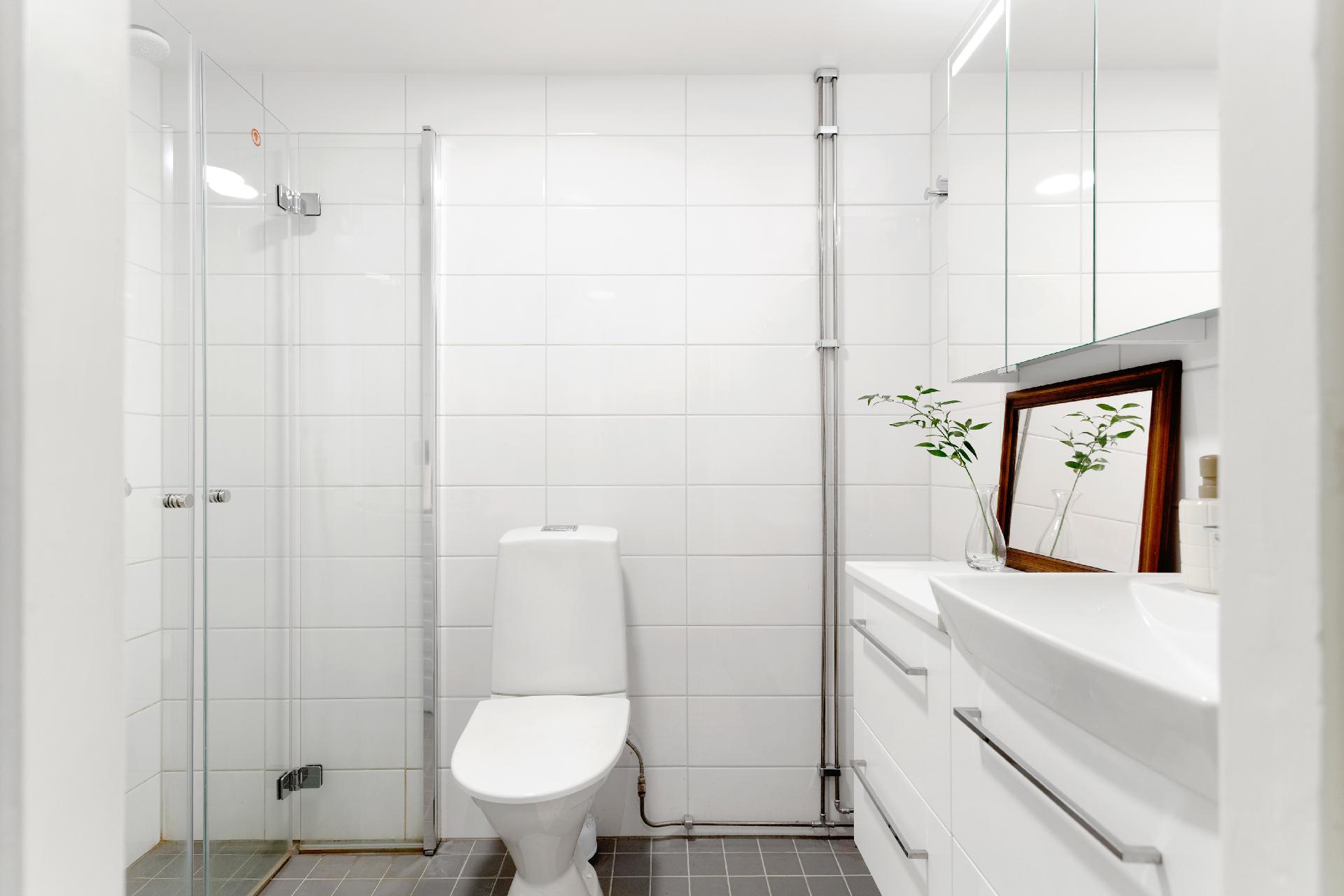 Laivastokatu 12, Katajanokka, Helsinki