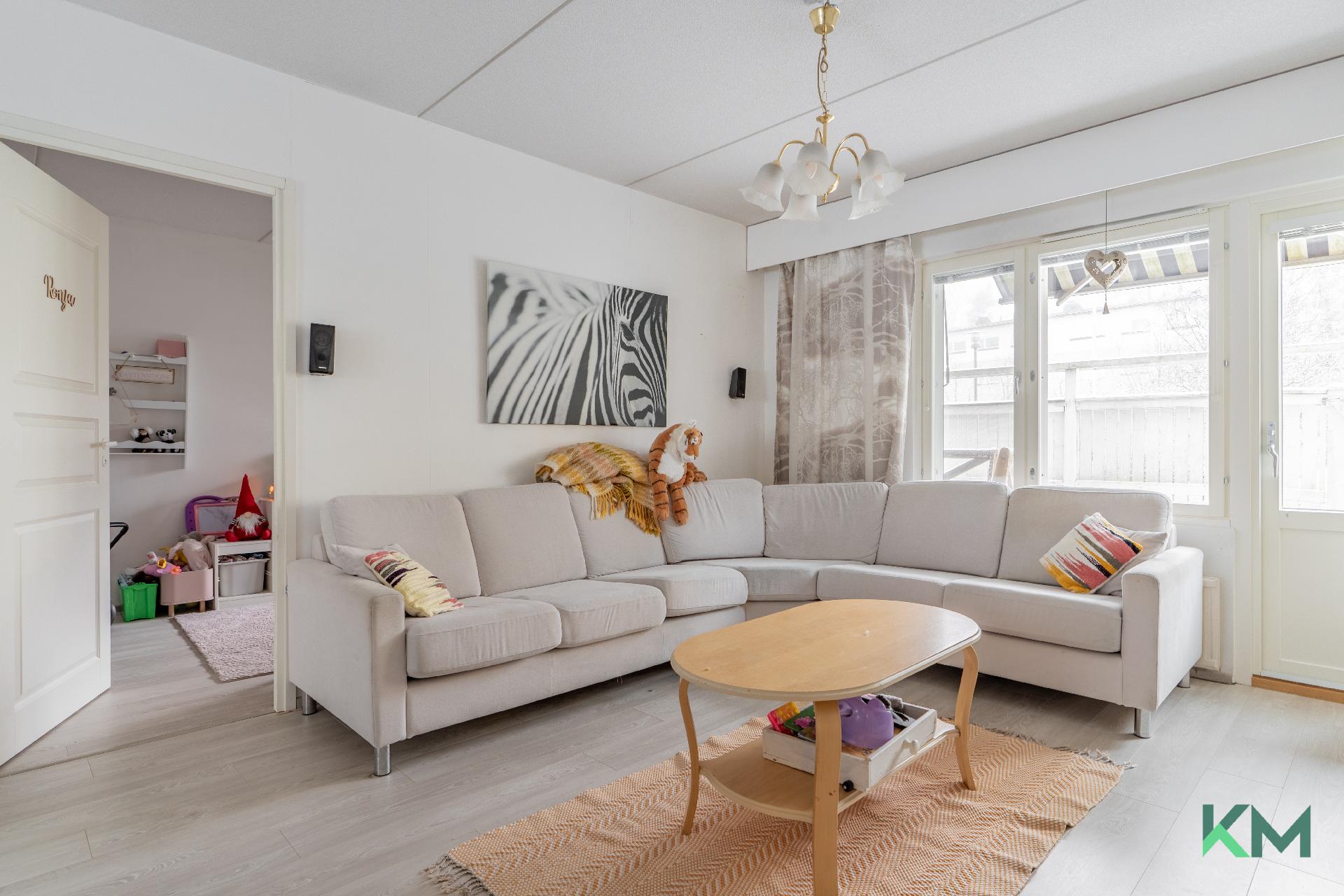 Kurkisuontie 8, Kurkimäki, Helsinki