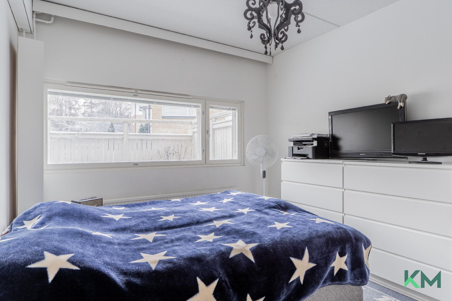 Kurkisuontie 8, Kurkimäki, Helsinki