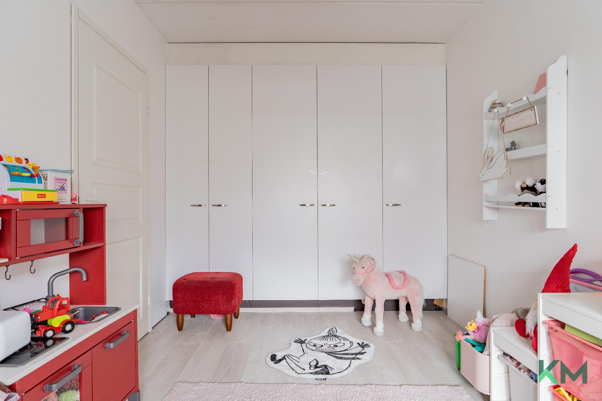 Kurkisuontie 8, Kurkimäki, Helsinki