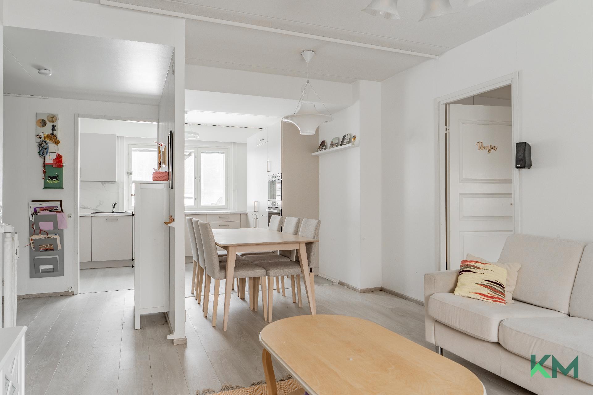 Kurkisuontie 8, Kurkimäki, Helsinki