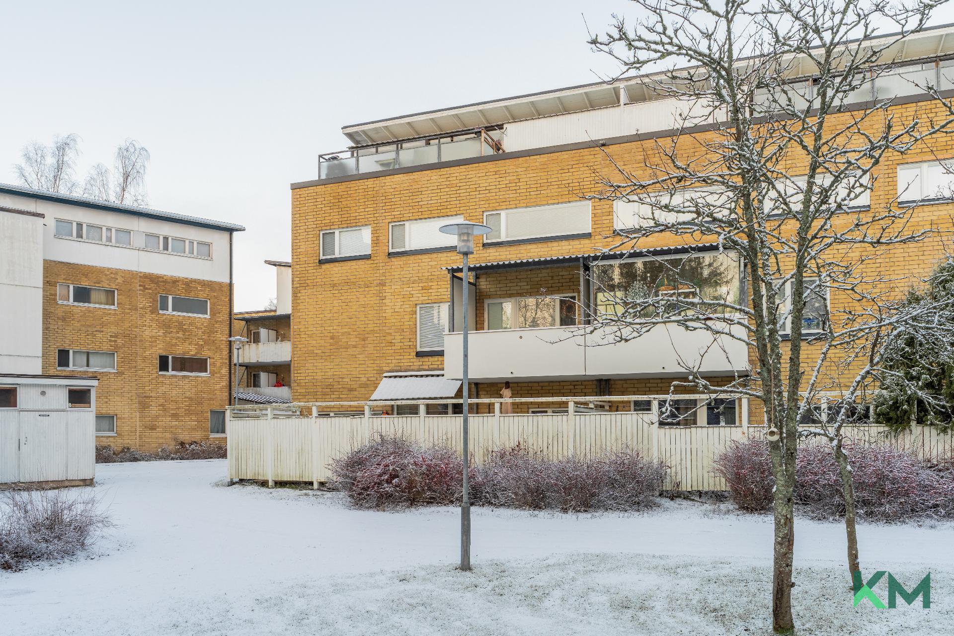 Kurkisuontie 8, Kurkimäki, Helsinki