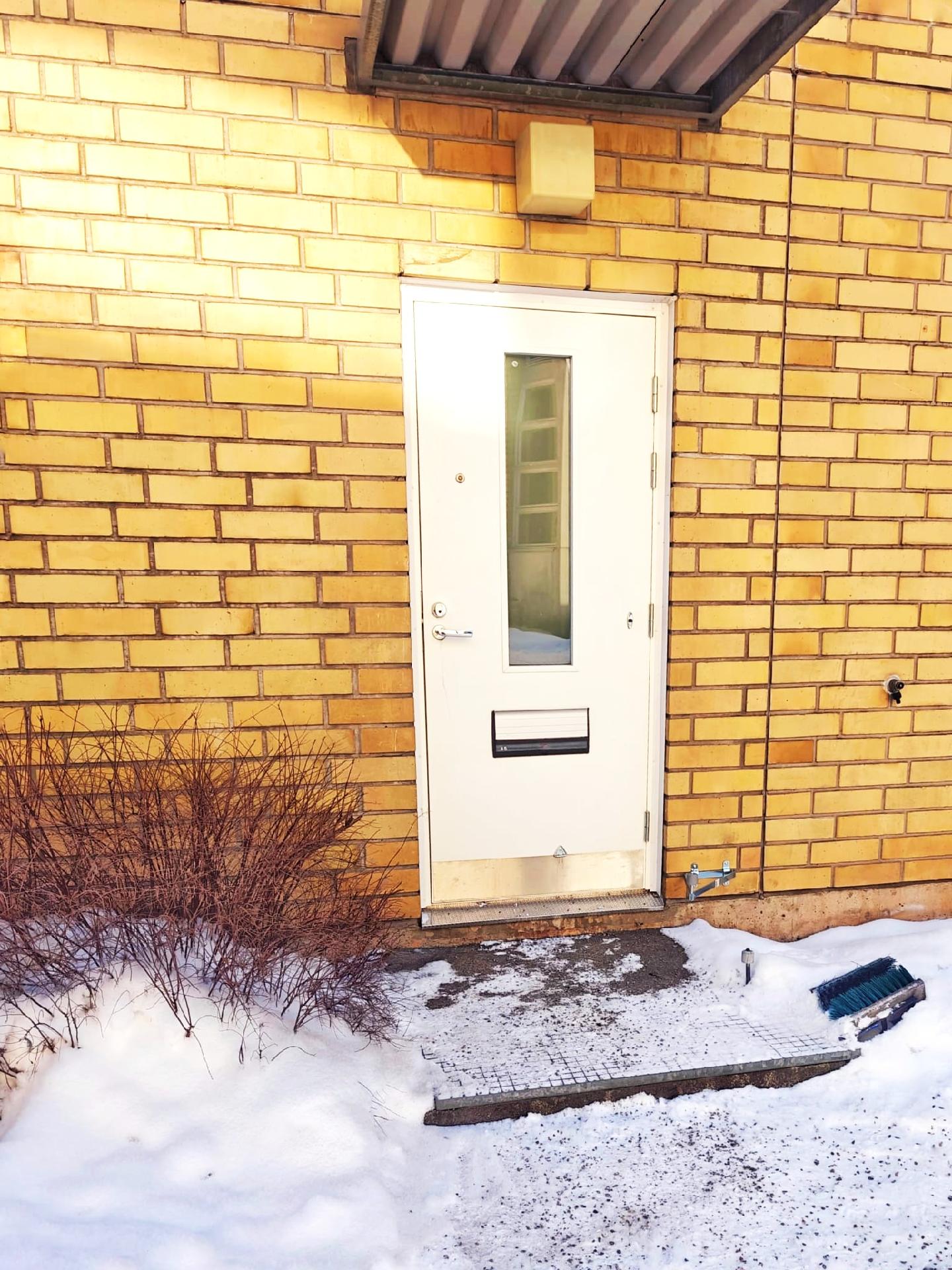 Kurkisuontie 8, Kurkimäki, Helsinki