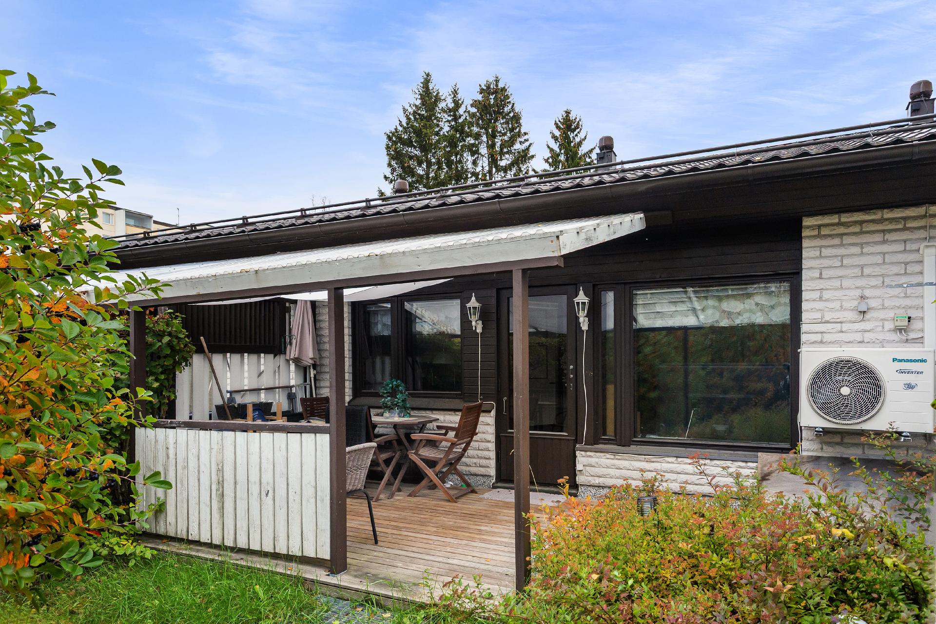 Viialankatu 16, Eskolanmäki, Kouvola