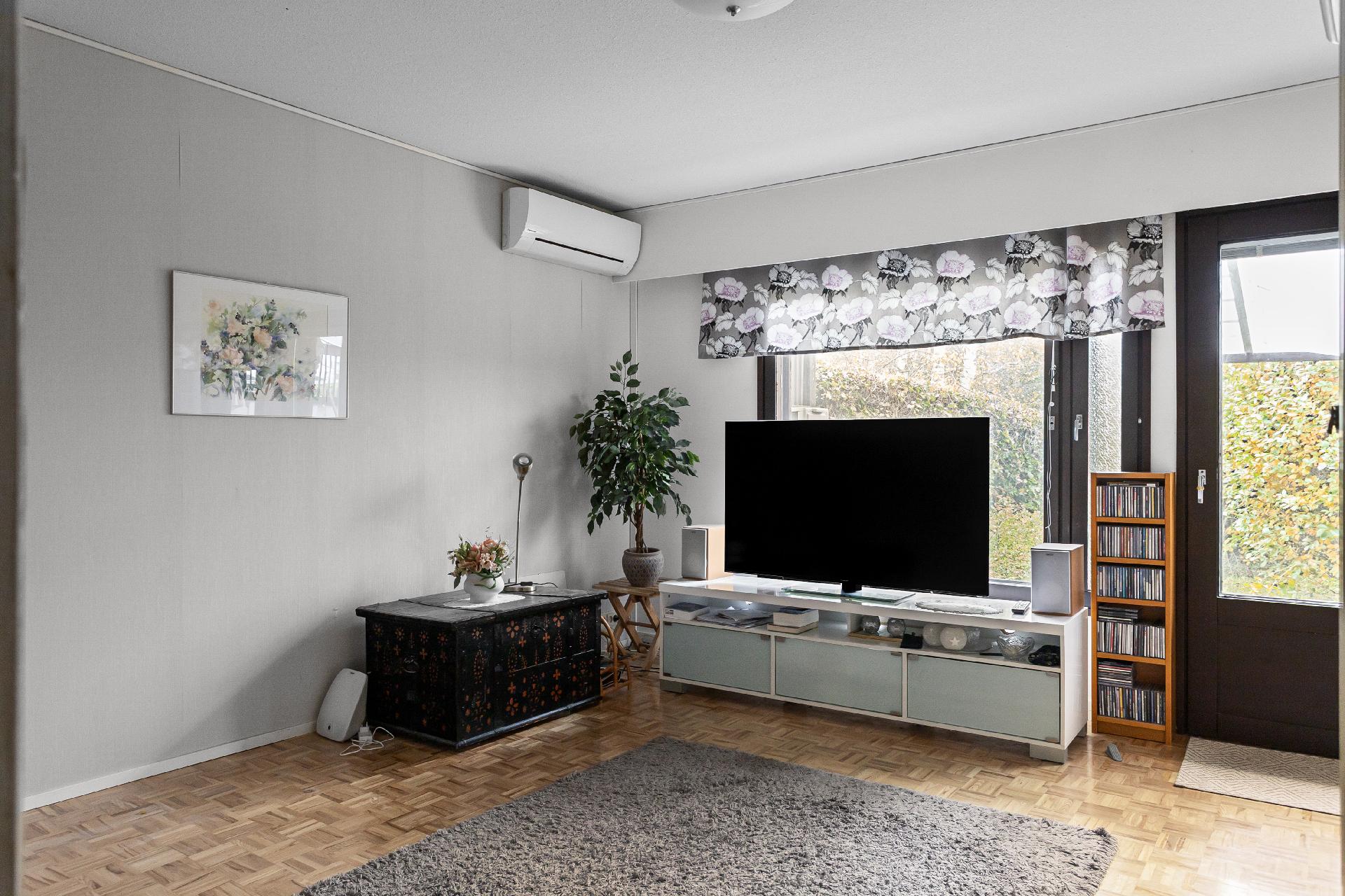 Viialankatu 16, Eskolanmäki, Kouvola