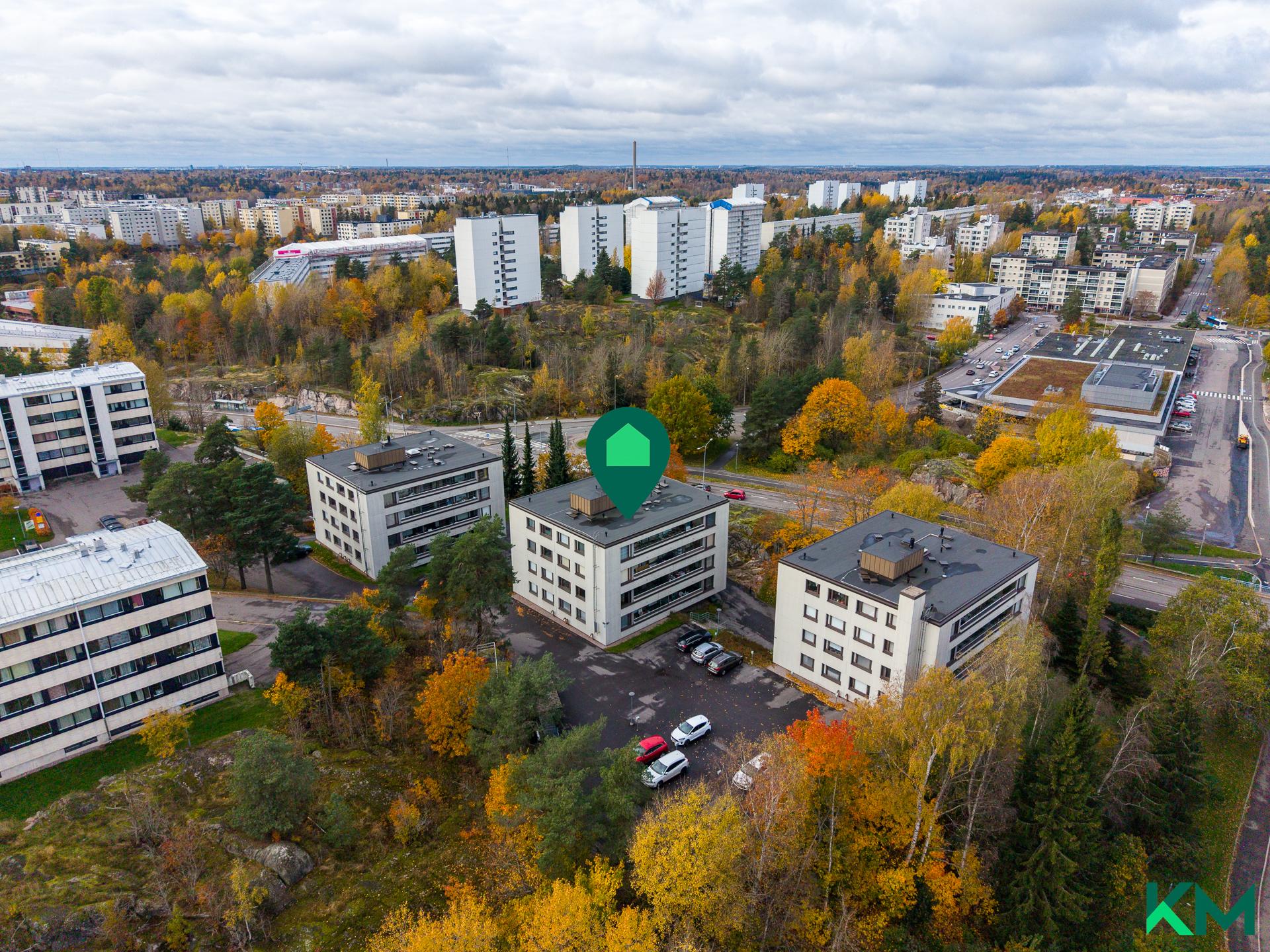 Taloyhtiö ilmakuvassa