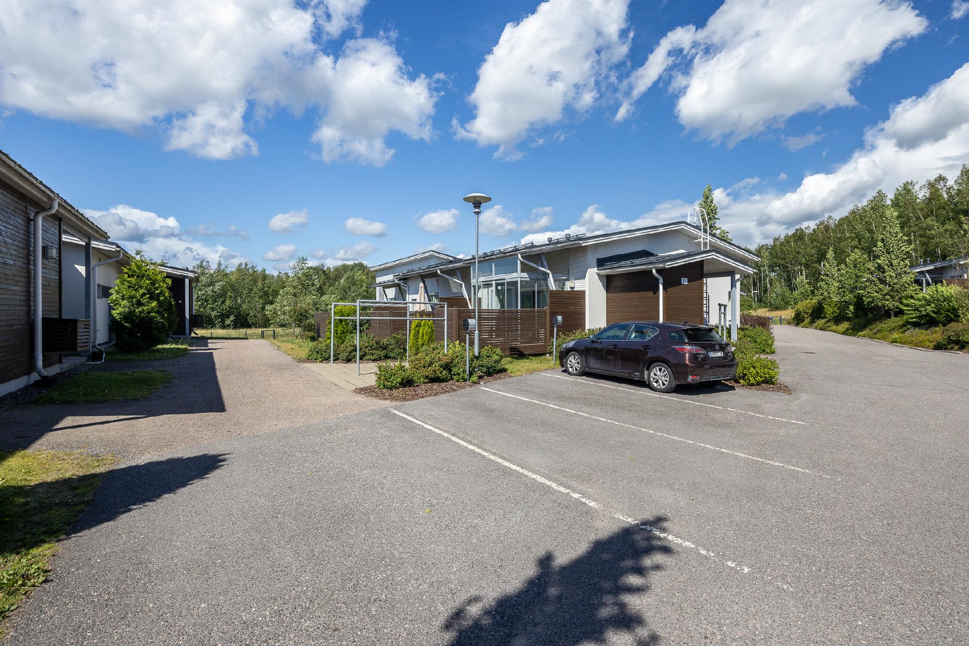 Vaskipellontie 12, Kaivoksela, Vantaa