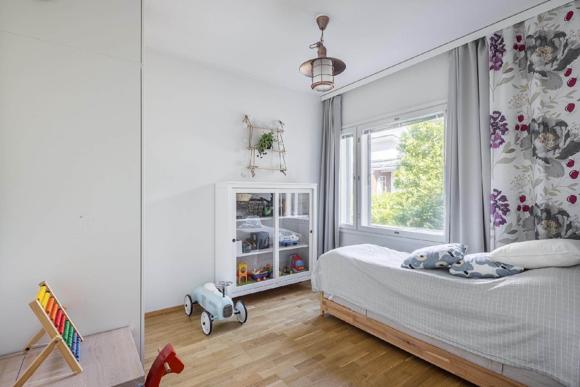 Vaskipellontie 12, Kaivoksela, Vantaa