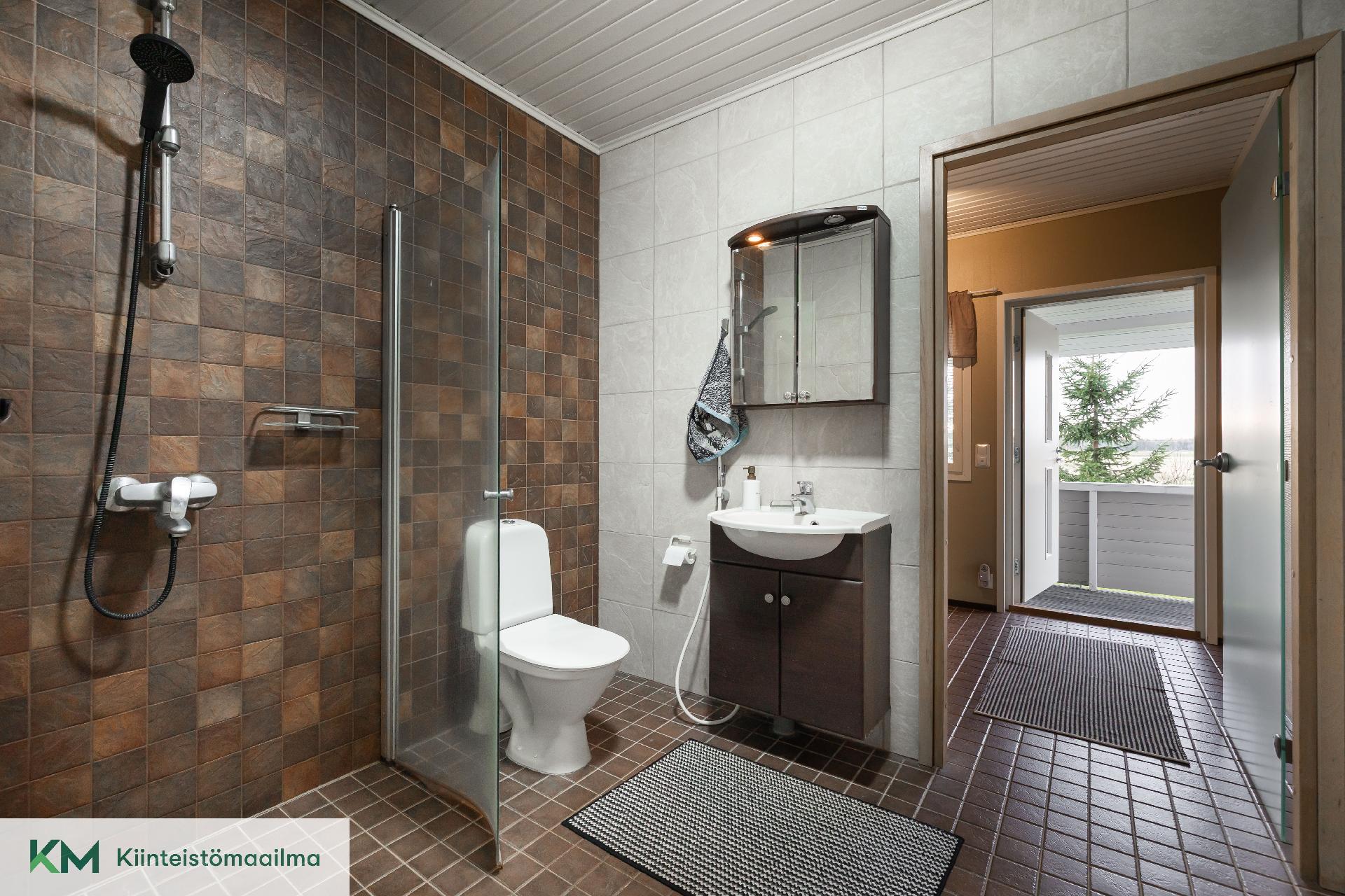 Rikontie 70, Klamila, Virolahti