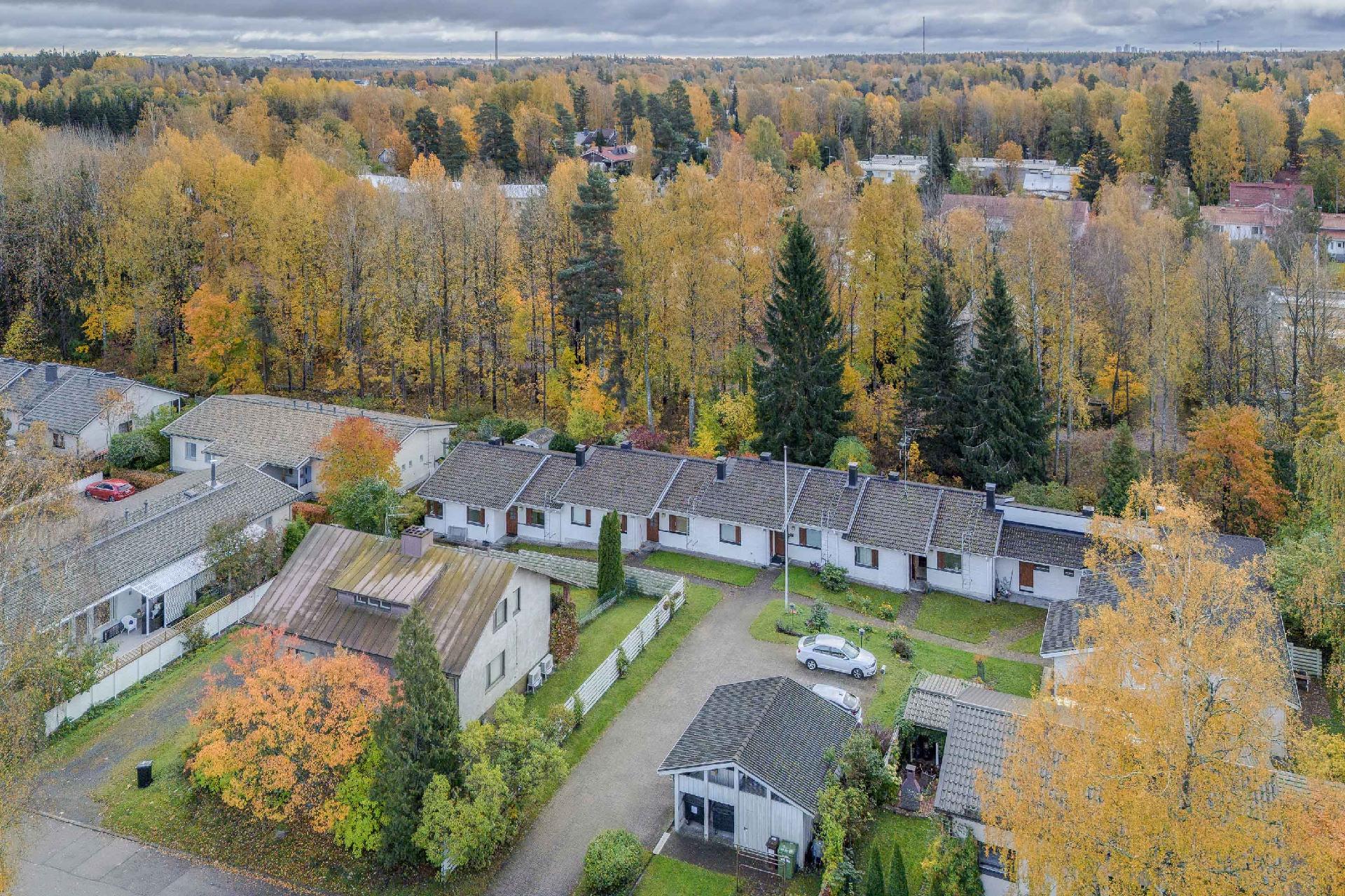 Tulustie 8, Paloheinä, Helsinki