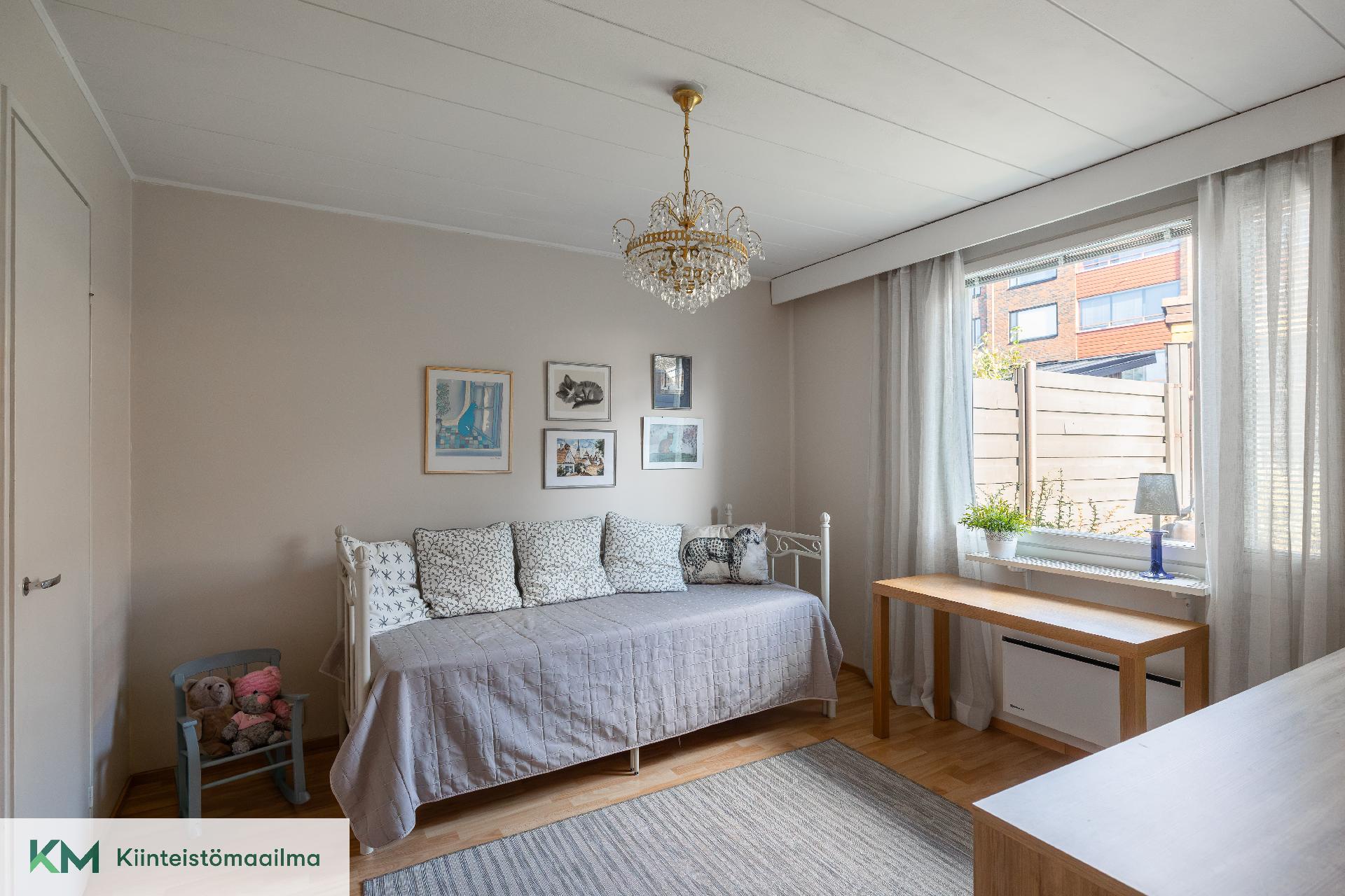 Kääpäkatu 3, Ristinkallio, Kotka