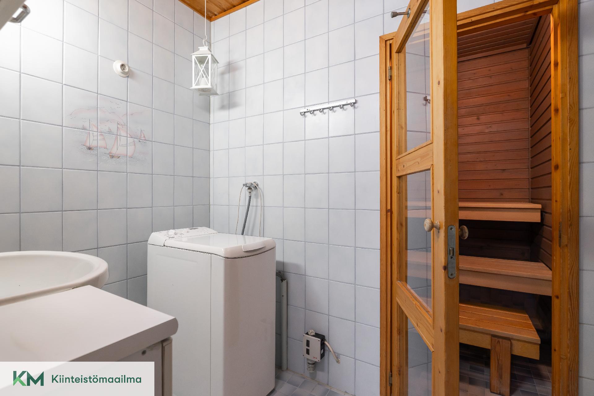 Kääpäkatu 3, Ristinkallio, Kotka