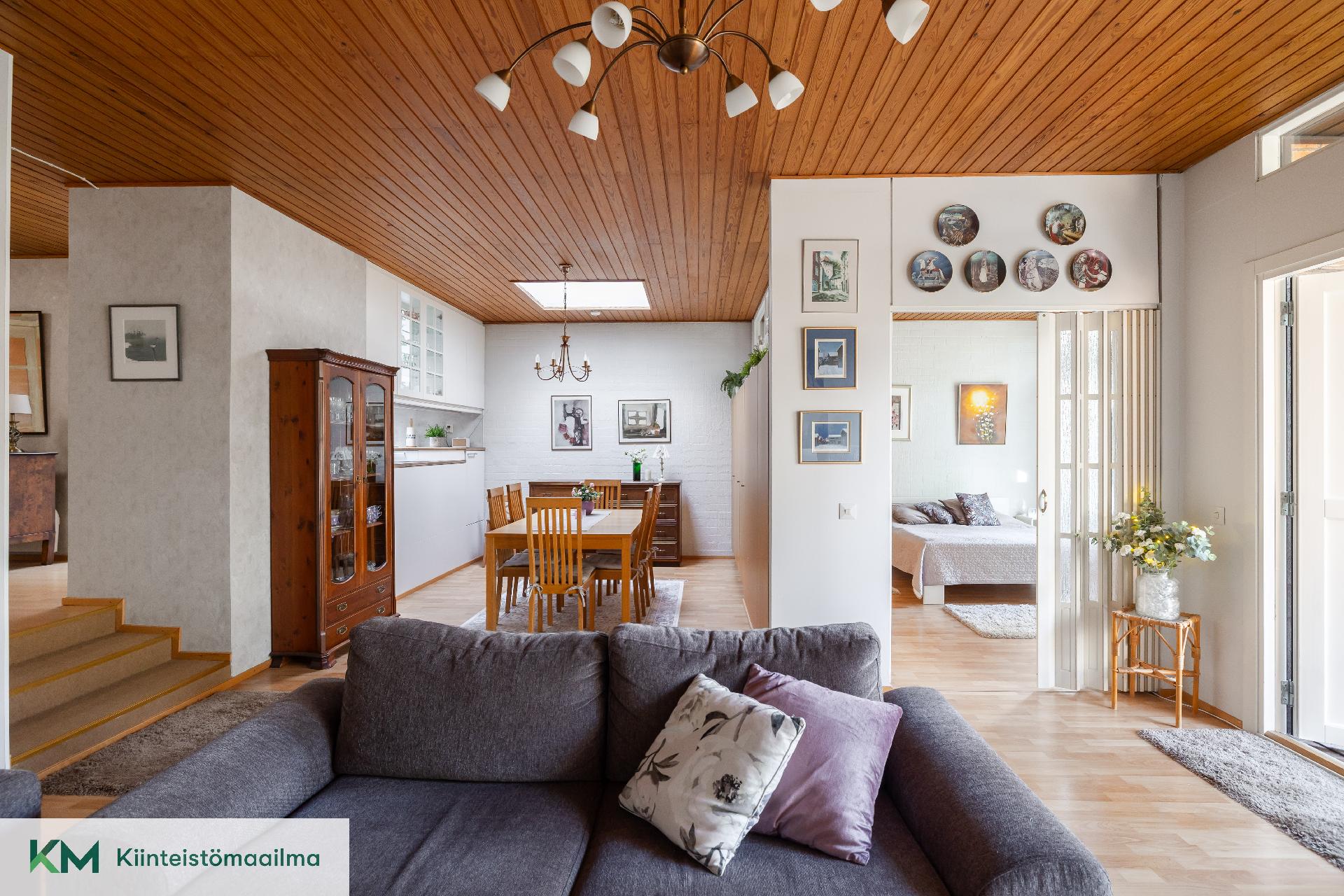 Kääpäkatu 3, Ristinkallio, Kotka