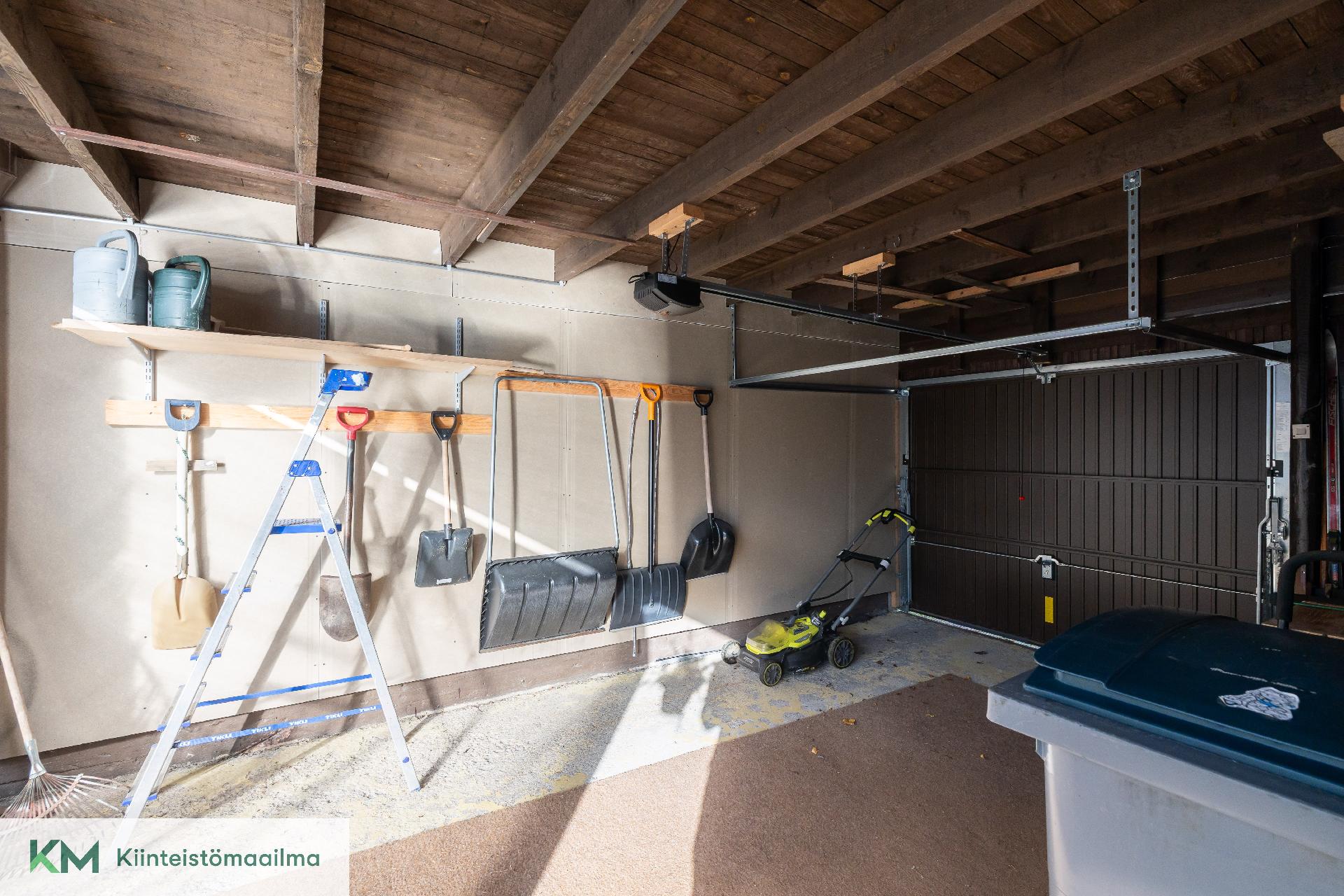 Kääpäkatu 3, Ristinkallio, Kotka