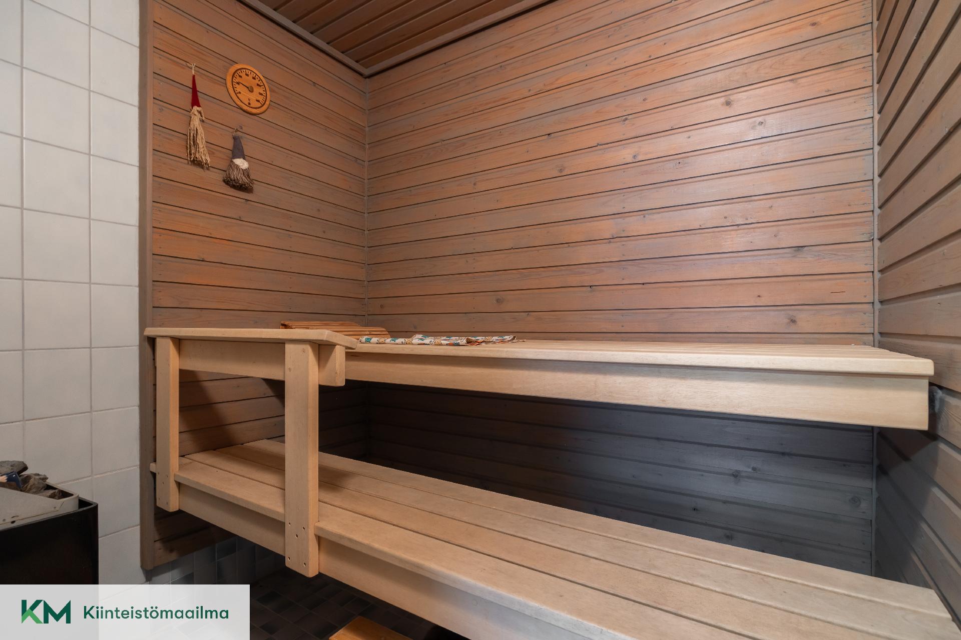 Kääpäkatu 3, Ristinkallio, Kotka