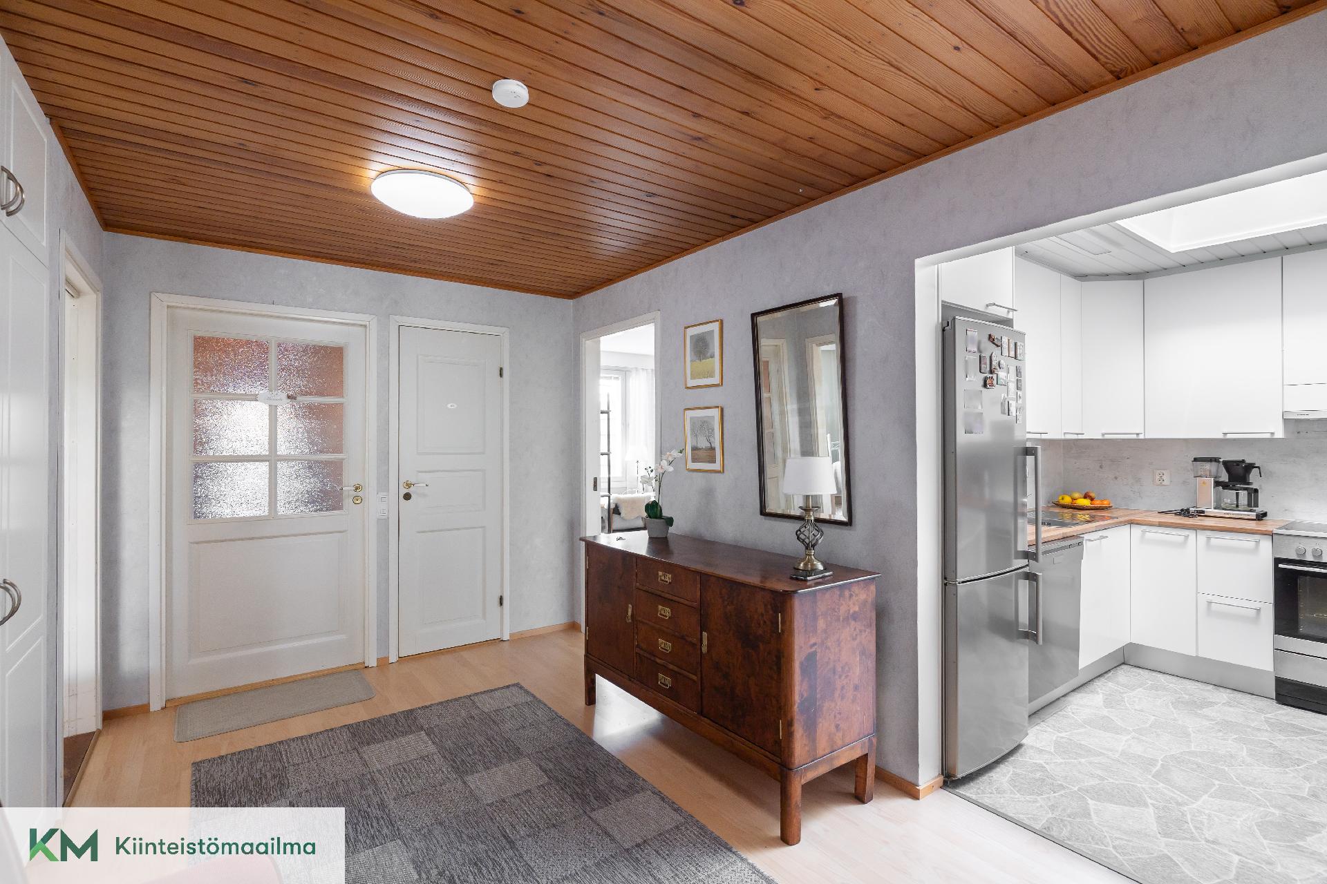 Kääpäkatu 3, Ristinkallio, Kotka